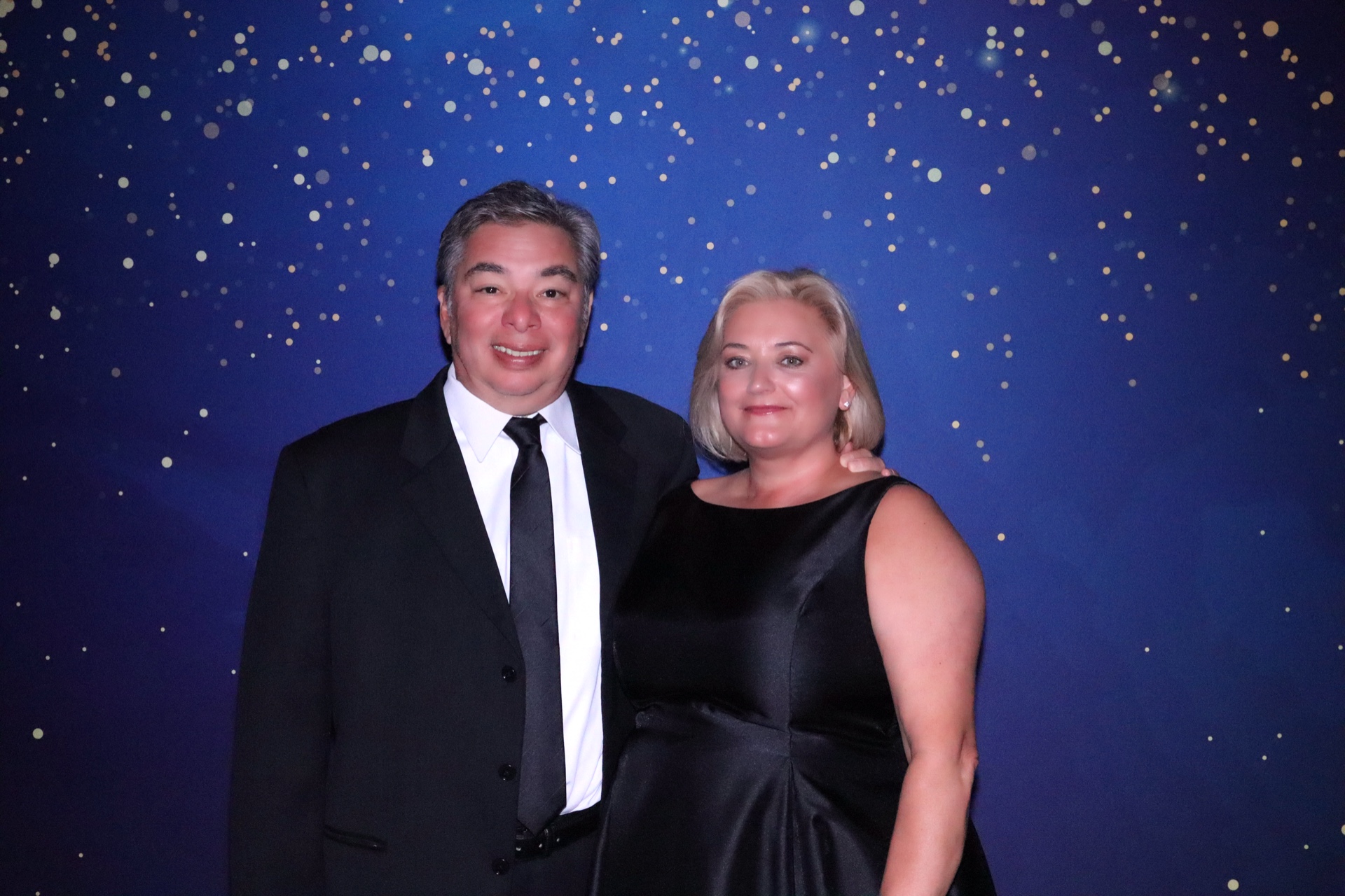 Rockwall Women's League:  Paris After Dark | View more photos from the event at gallery.rckapturedmemories.com/u/RCKapturedMemories/Rockwall-Womens-League-Paris-After-Dark