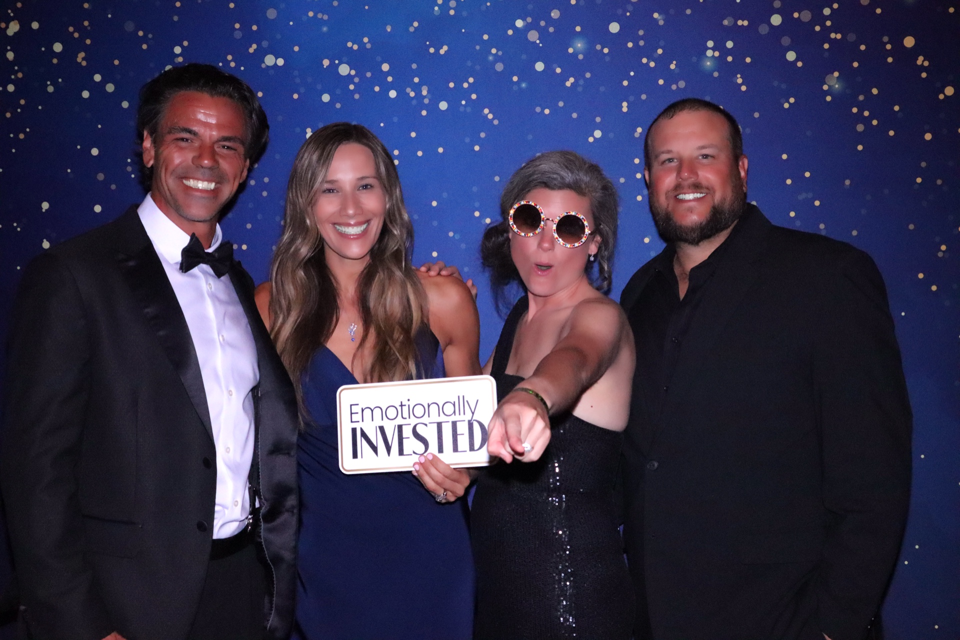 Rockwall Women's League:  Paris After Dark | View more photos from the event at gallery.rckapturedmemories.com/u/RCKapturedMemories/Rockwall-Womens-League-Paris-After-Dark