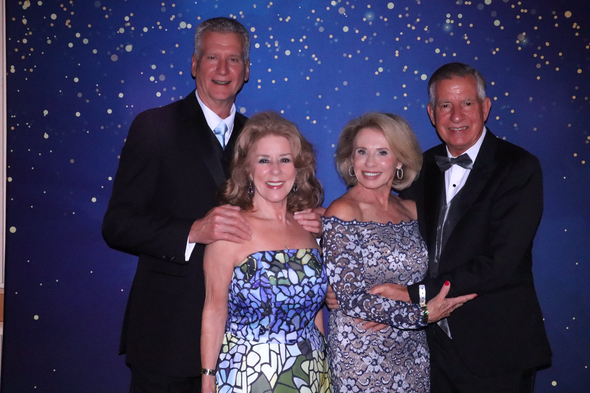 Rockwall Women's League:  Paris After Dark | View more photos from the event at gallery.rckapturedmemories.com/u/RCKapturedMemories/Rockwall-Womens-League-Paris-After-Dark