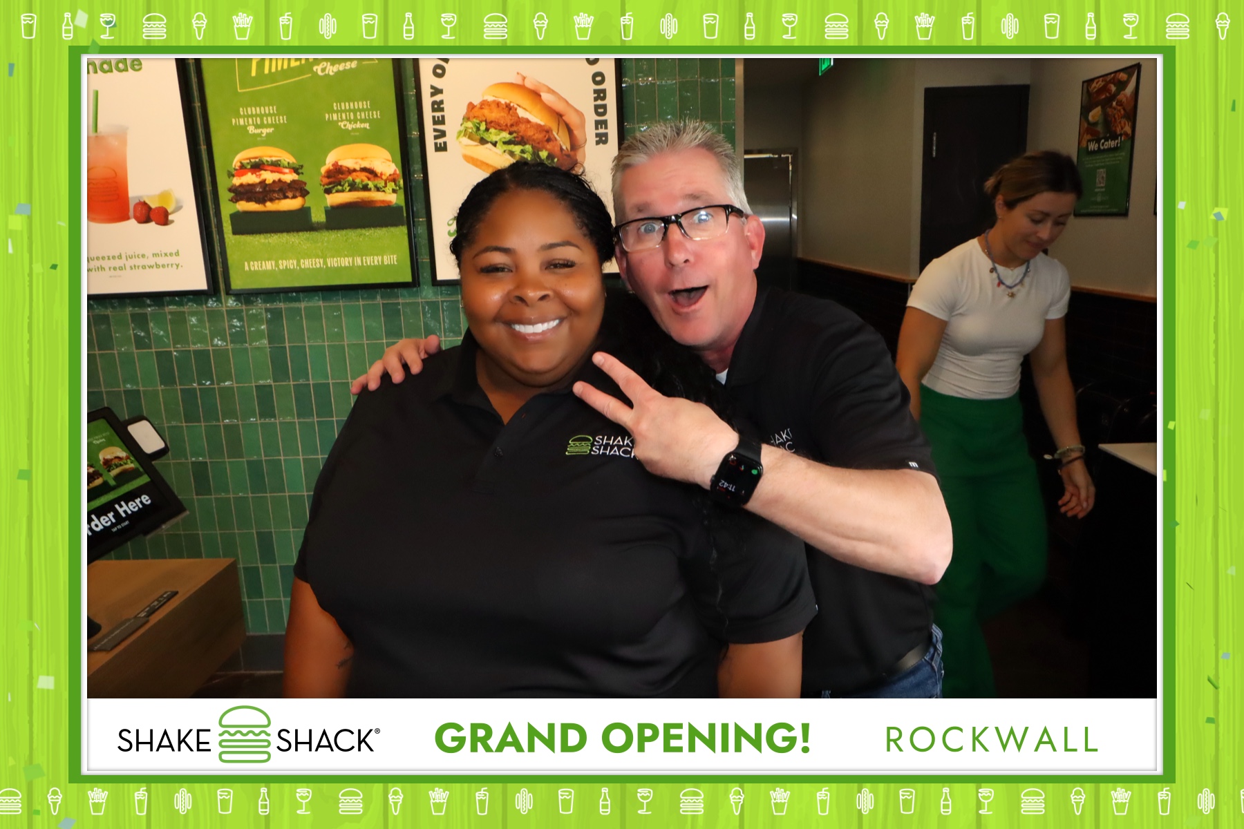 Shake Shack - Rockwall Grand Opening | View more photos from the event at gallery.rckapturedmemories.com/u/RCKapturedMemories/Shake-Shack-Rockwall-Grand-Opening