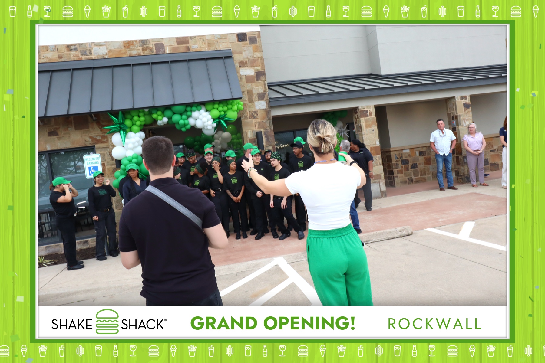 Shake Shack - Rockwall Grand Opening | View more photos from the event at gallery.rckapturedmemories.com/u/RCKapturedMemories/Shake-Shack-Rockwall-Grand-Opening