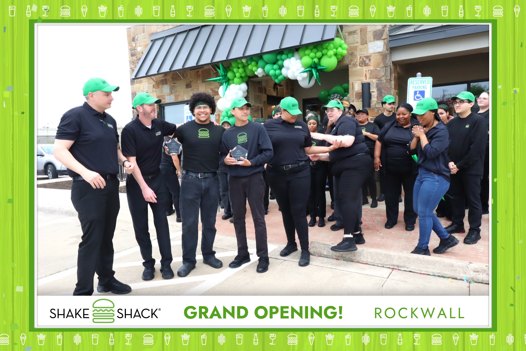 Shake Shack - Rockwall Grand Opening | View more photos from the event at gallery.rckapturedmemories.com/u/RCKapturedMemories/Shake-Shack-Rockwall-Grand-Opening
