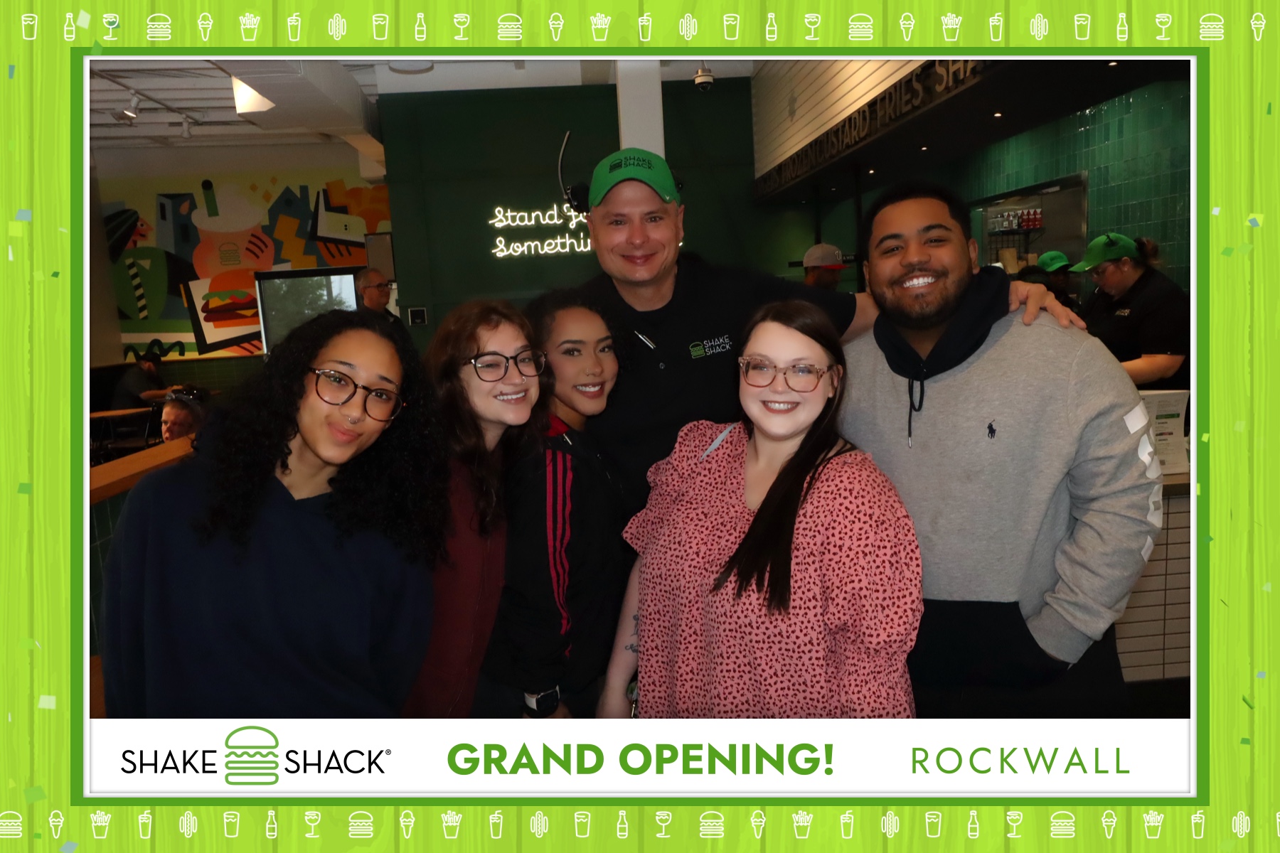 Shake Shack - Rockwall Grand Opening | View more photos from the event at gallery.rckapturedmemories.com/u/RCKapturedMemories/Shake-Shack-Rockwall-Grand-Opening