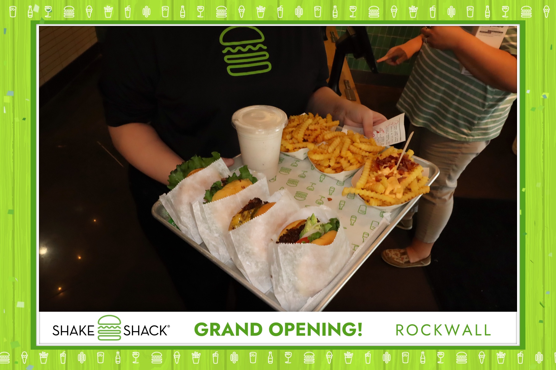 Shake Shack - Rockwall Grand Opening | View more photos from the event at gallery.rckapturedmemories.com/u/RCKapturedMemories/Shake-Shack-Rockwall-Grand-Opening