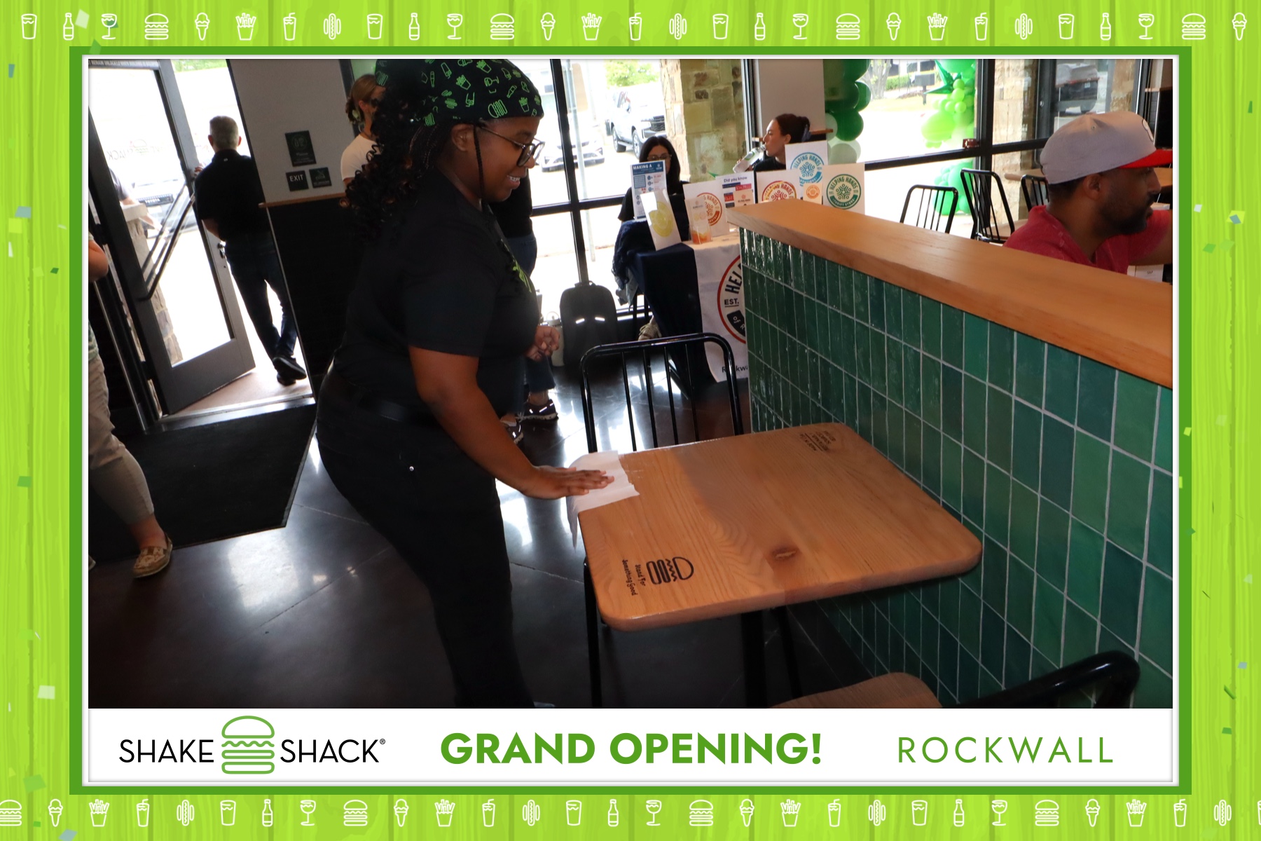 Shake Shack - Rockwall Grand Opening | View more photos from the event at gallery.rckapturedmemories.com/u/RCKapturedMemories/Shake-Shack-Rockwall-Grand-Opening