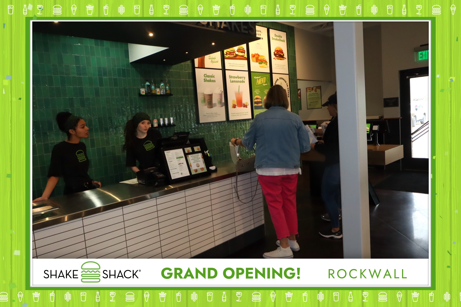 Shake Shack - Rockwall Grand Opening | View more photos from the event at gallery.rckapturedmemories.com/u/RCKapturedMemories/Shake-Shack-Rockwall-Grand-Opening