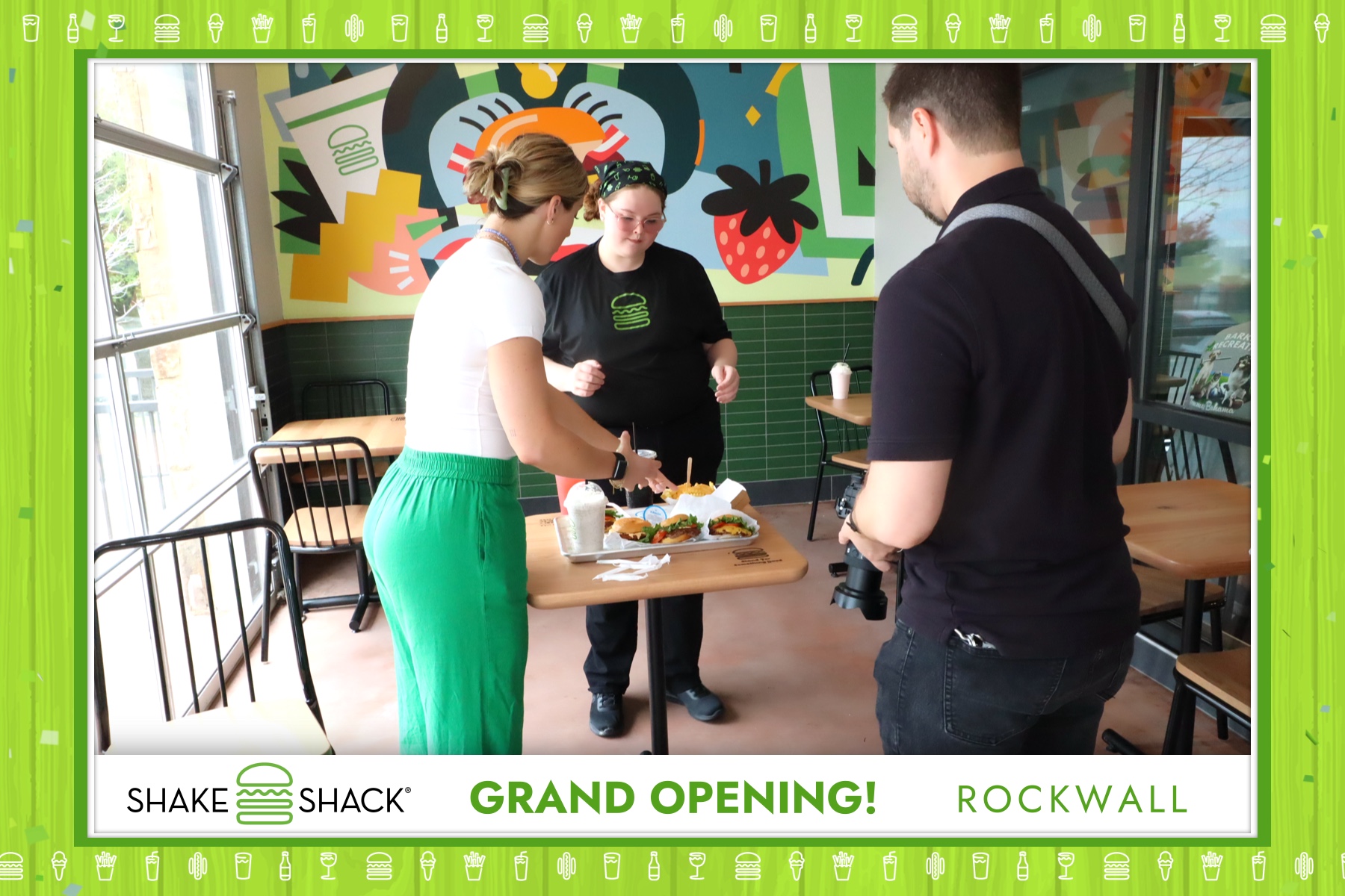 Shake Shack - Rockwall Grand Opening | View more photos from the event at gallery.rckapturedmemories.com/u/RCKapturedMemories/Shake-Shack-Rockwall-Grand-Opening