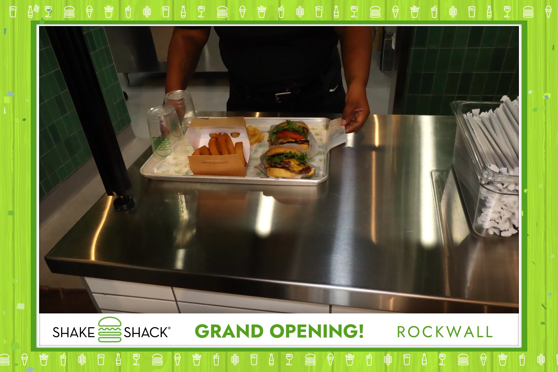 Shake Shack - Rockwall Grand Opening | View more photos from the event at gallery.rckapturedmemories.com/u/RCKapturedMemories/Shake-Shack-Rockwall-Grand-Opening