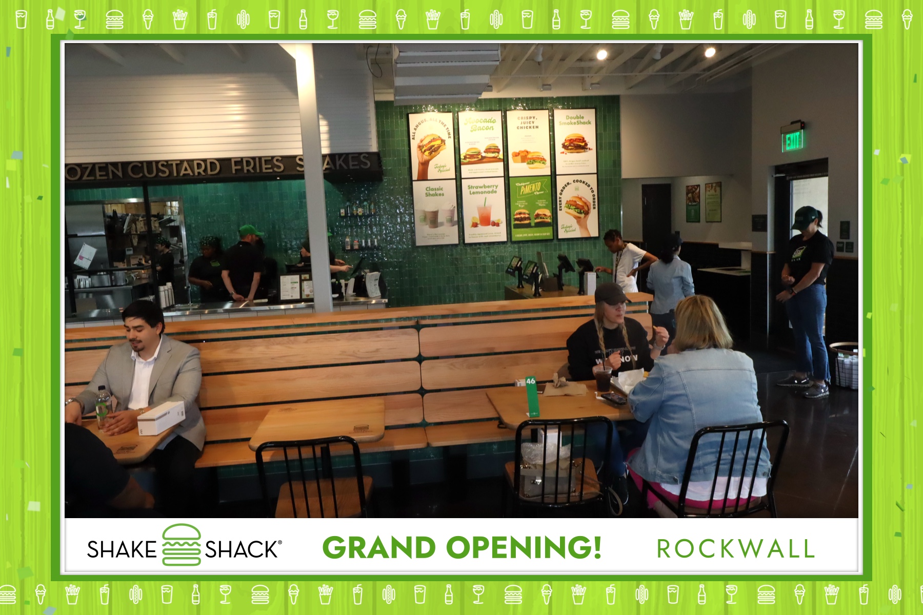 Shake Shack - Rockwall Grand Opening | View more photos from the event at gallery.rckapturedmemories.com/u/RCKapturedMemories/Shake-Shack-Rockwall-Grand-Opening