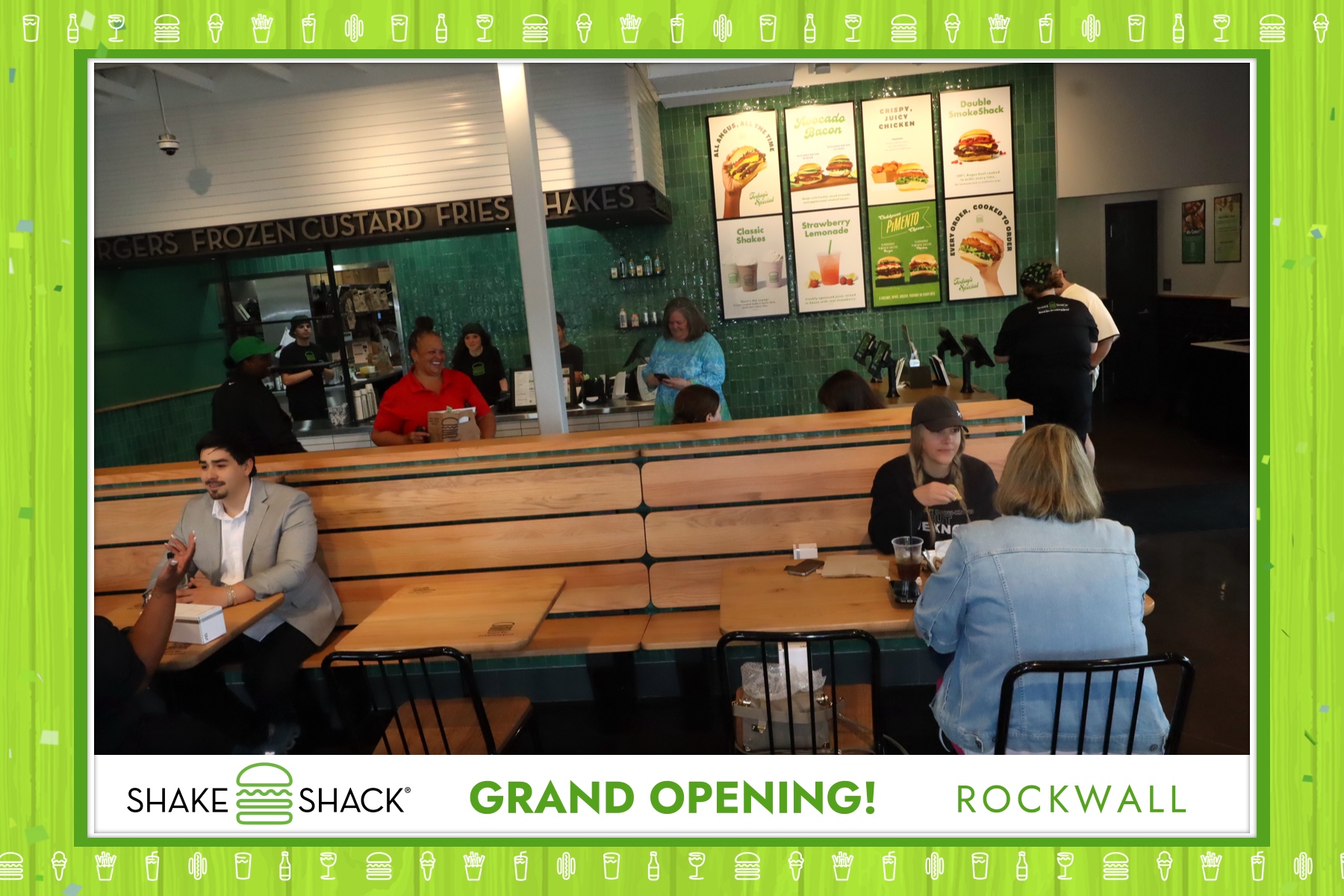Shake Shack - Rockwall Grand Opening | View more photos from the event at gallery.rckapturedmemories.com/u/RCKapturedMemories/Shake-Shack-Rockwall-Grand-Opening