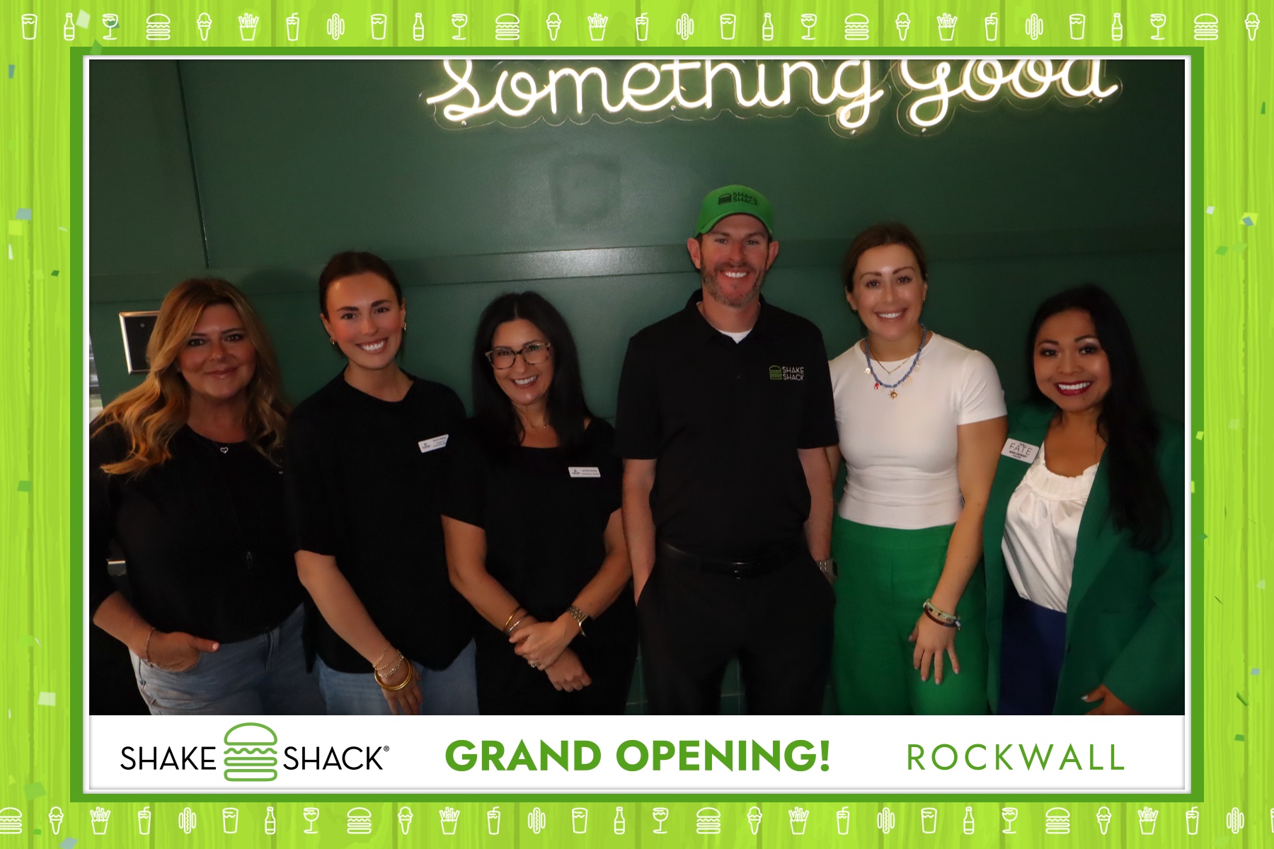 Shake Shack - Rockwall Grand Opening | View more photos from the event at gallery.rckapturedmemories.com/u/RCKapturedMemories/Shake-Shack-Rockwall-Grand-Opening