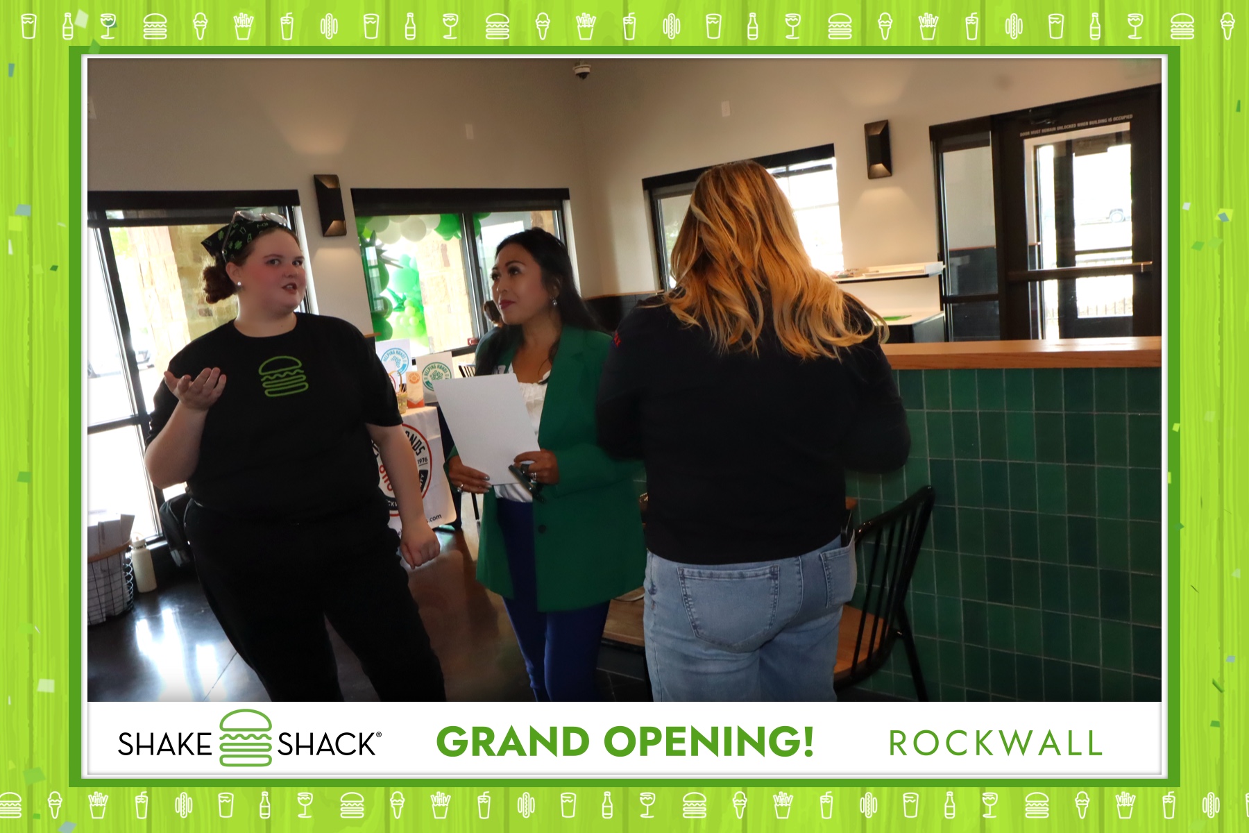 Shake Shack - Rockwall Grand Opening | View more photos from the event at gallery.rckapturedmemories.com/u/RCKapturedMemories/Shake-Shack-Rockwall-Grand-Opening