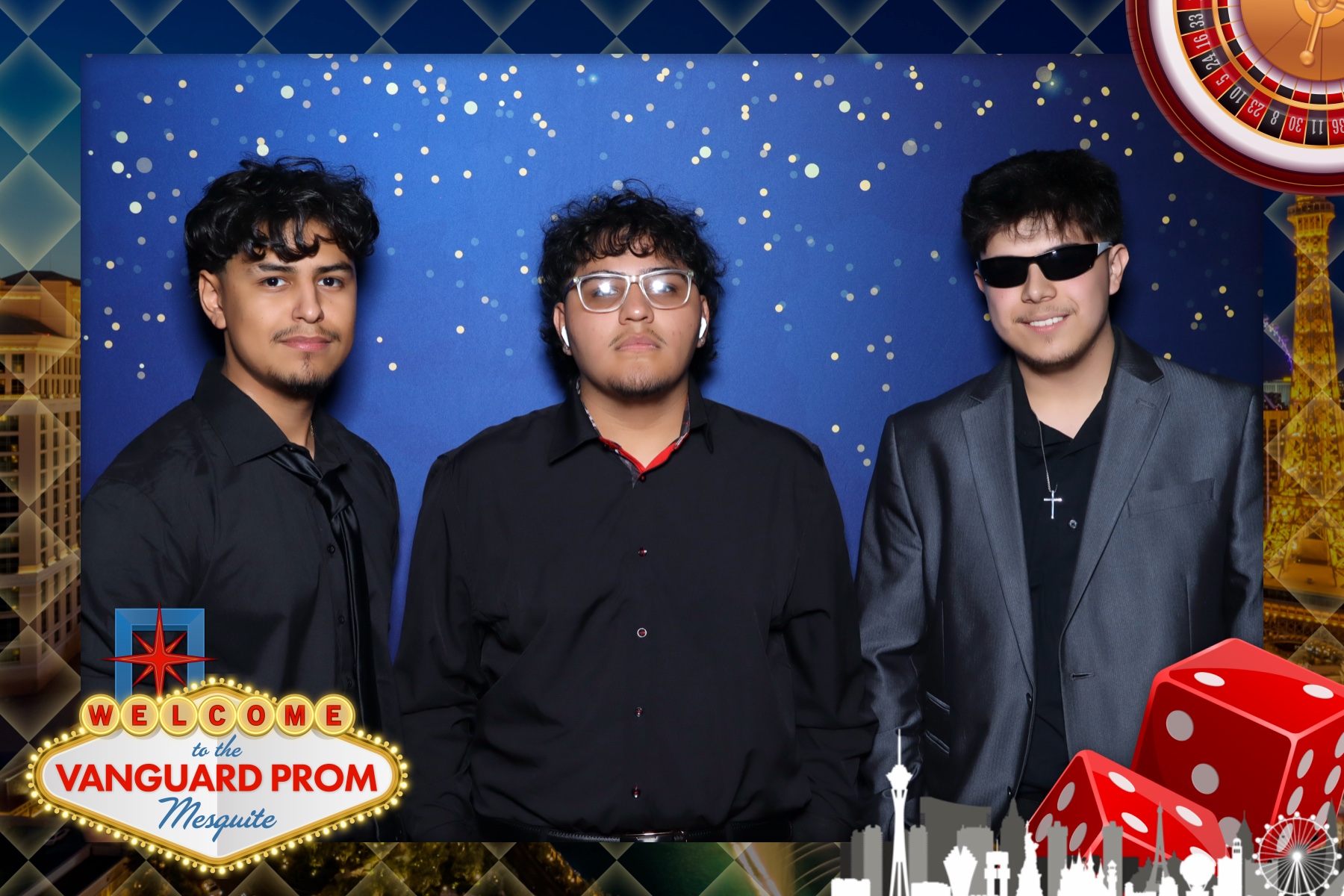Welcome to the Vanguard Prom | View more photos from the event at gallery.rckapturedmemories.com/u/RCKapturedMemories/Welcome-to-the-Vanguard-Prom