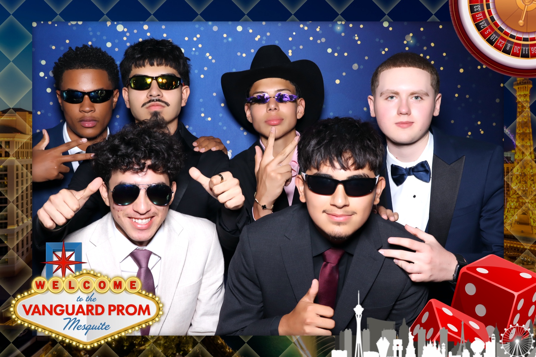 Welcome to the Vanguard Prom | View more photos from the event at gallery.rckapturedmemories.com/u/RCKapturedMemories/Welcome-to-the-Vanguard-Prom