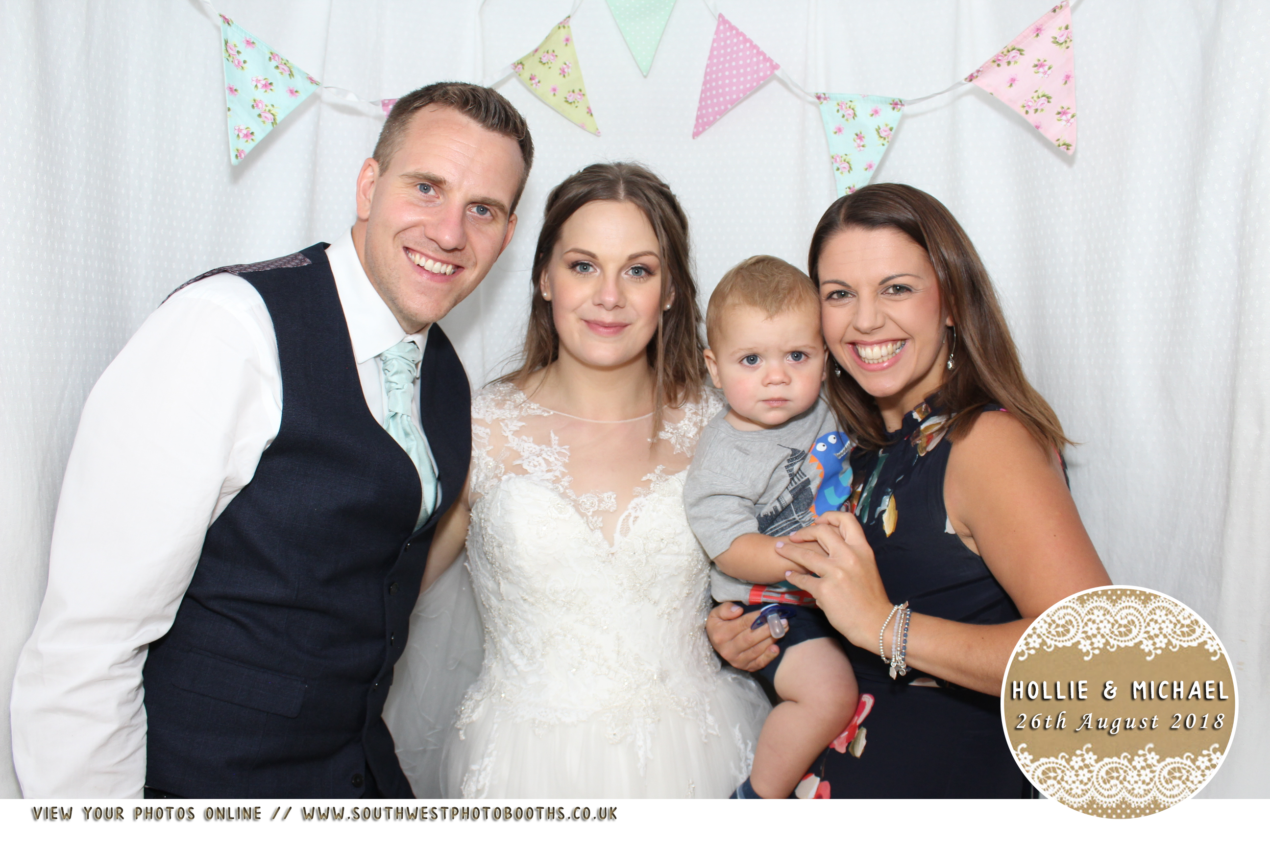 Hollie and Michael | View more photos from the event at gallery.southwestphotobooths.co.uk/u/SWPB/Hollie-and-Michael