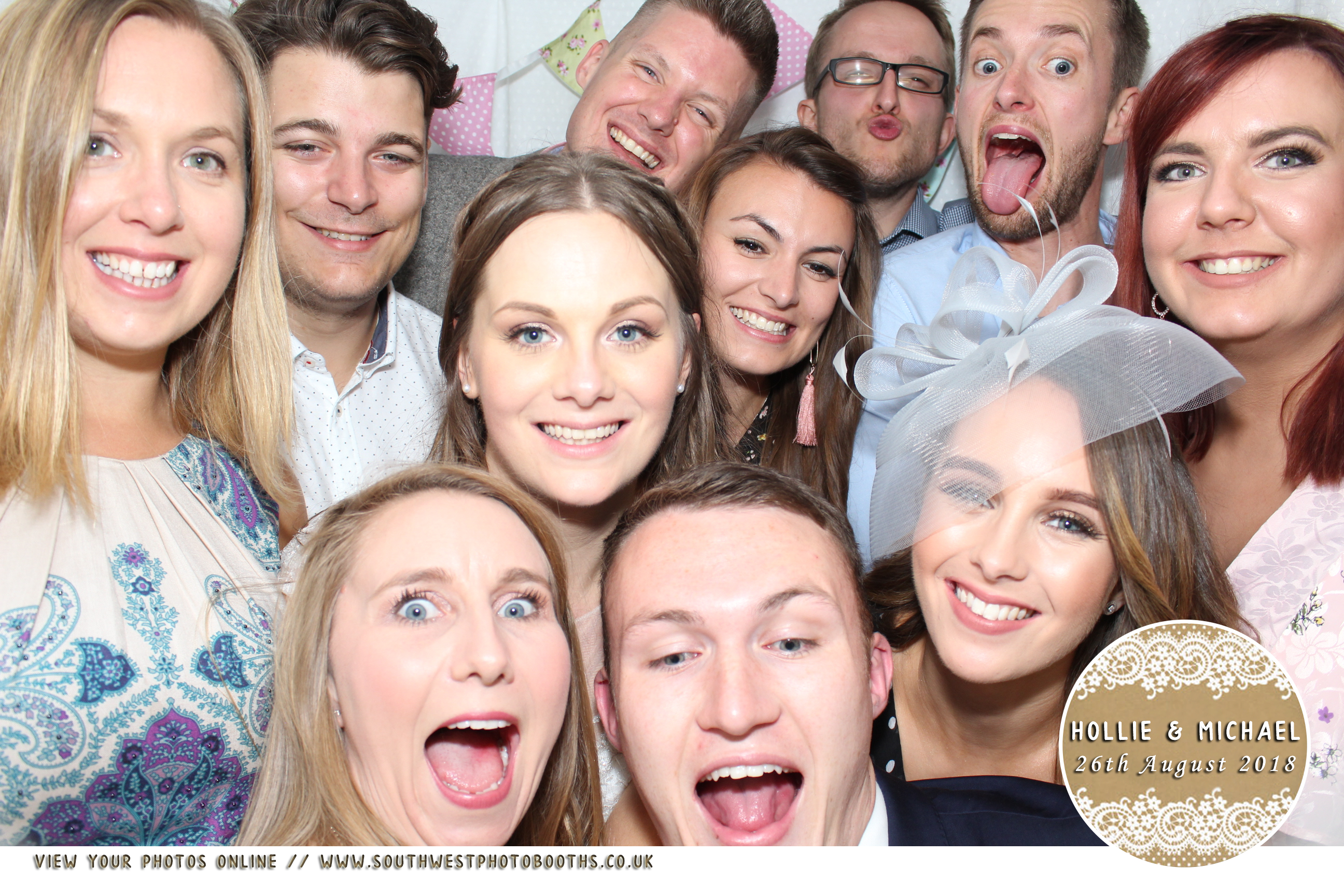 Hollie and Michael | View more photos from the event at gallery.southwestphotobooths.co.uk/u/SWPB/Hollie-and-Michael