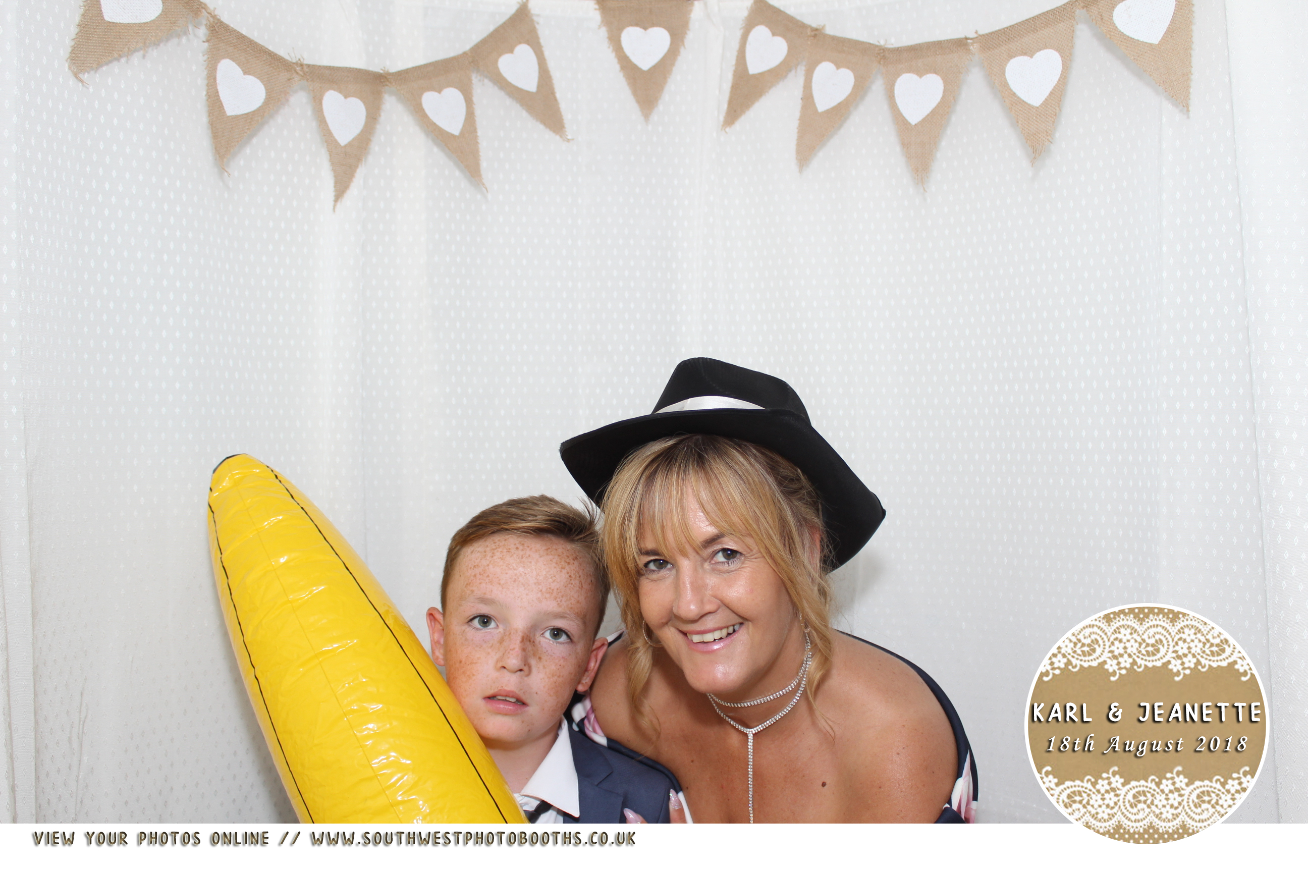 Karl and Jeanette | View more photos from the event at gallery.southwestphotobooths.co.uk/u/SWPB/Karl-and-Jeanette