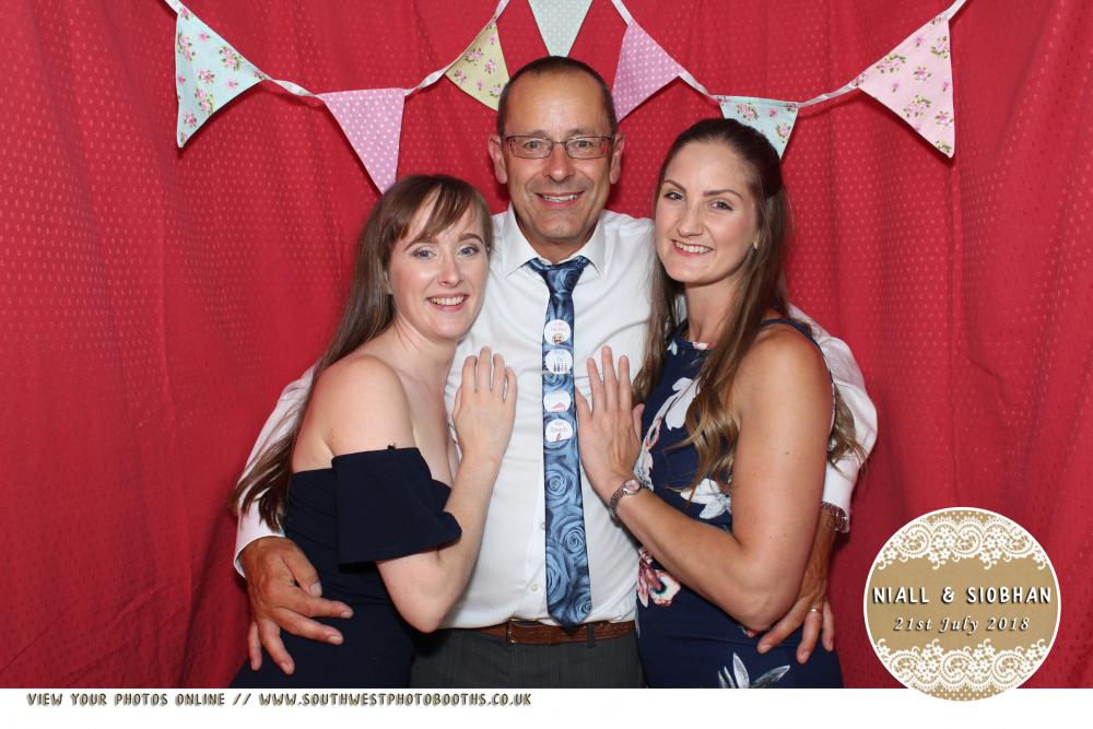 Niall and Siobhan | View more photos from the event at gallery.southwestphotobooths.co.uk/u/SWPB/Niall-and-Siobhan