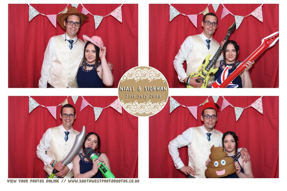 Niall and Siobhan | View more photos from the event at gallery.southwestphotobooths.co.uk/u/SWPB/Niall-and-Siobhan