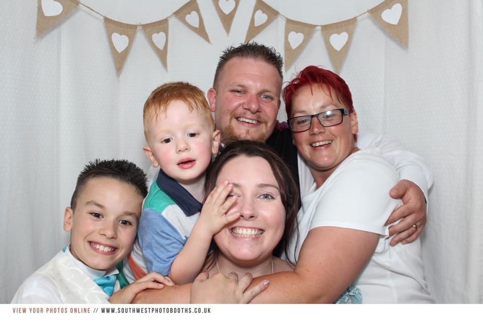 Russ and Kaye | View more photos from the event at gallery.southwestphotobooths.co.uk/u/SWPB/Russ-and-Kaye