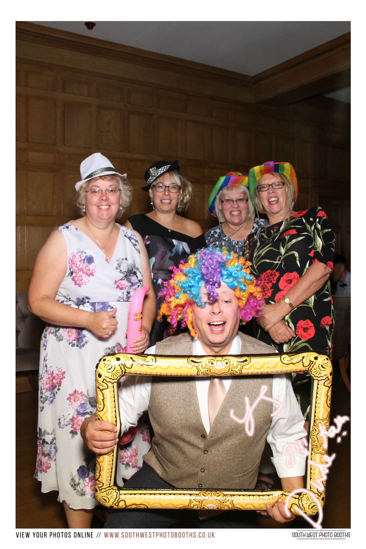 Toby & Emily | View more photos from the event at gallery.southwestphotobooths.co.uk/u/SWPB/Toby-Emily