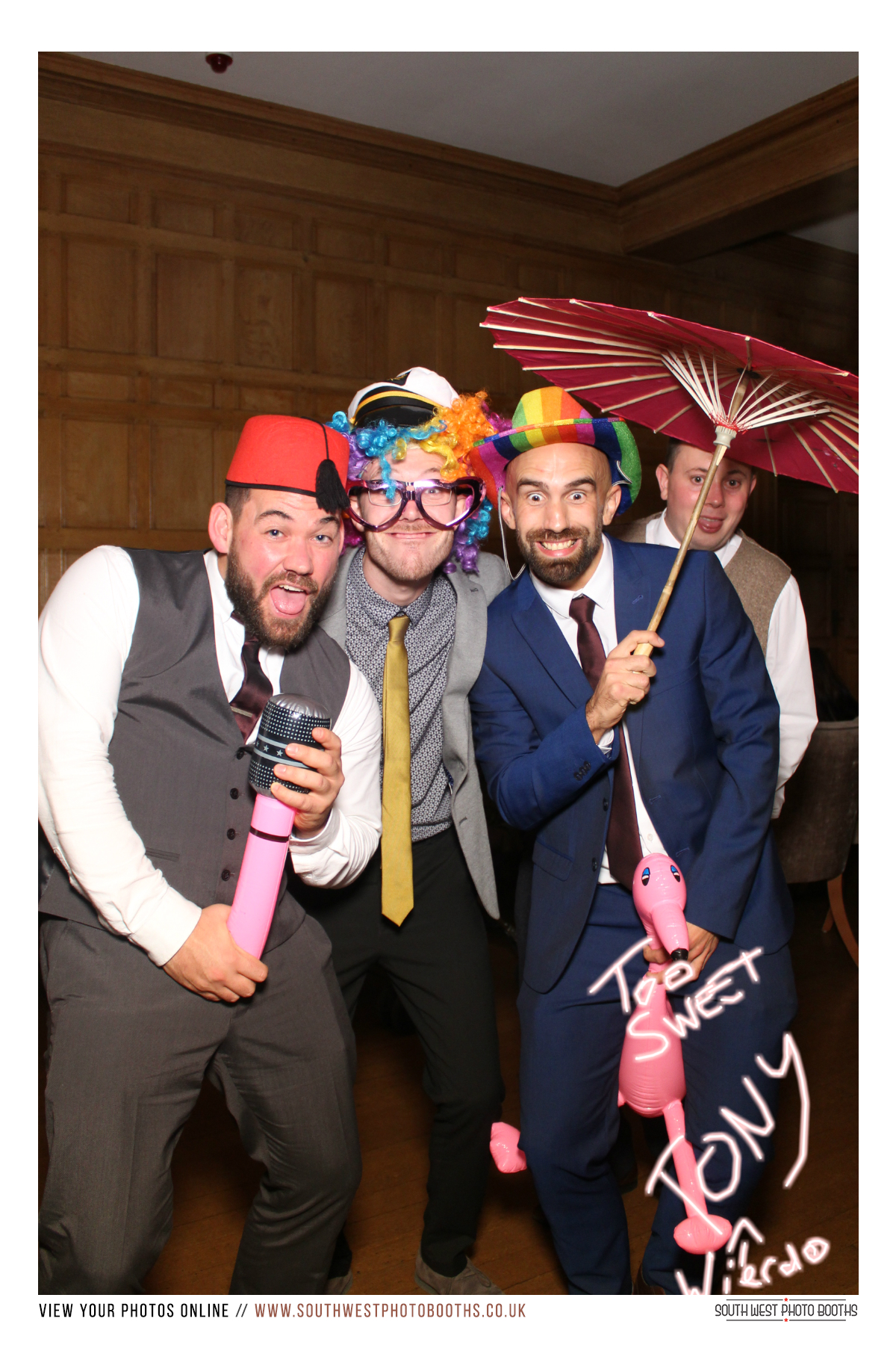 Toby & Emily | View more photos from the event at gallery.southwestphotobooths.co.uk/u/SWPB/Toby-Emily