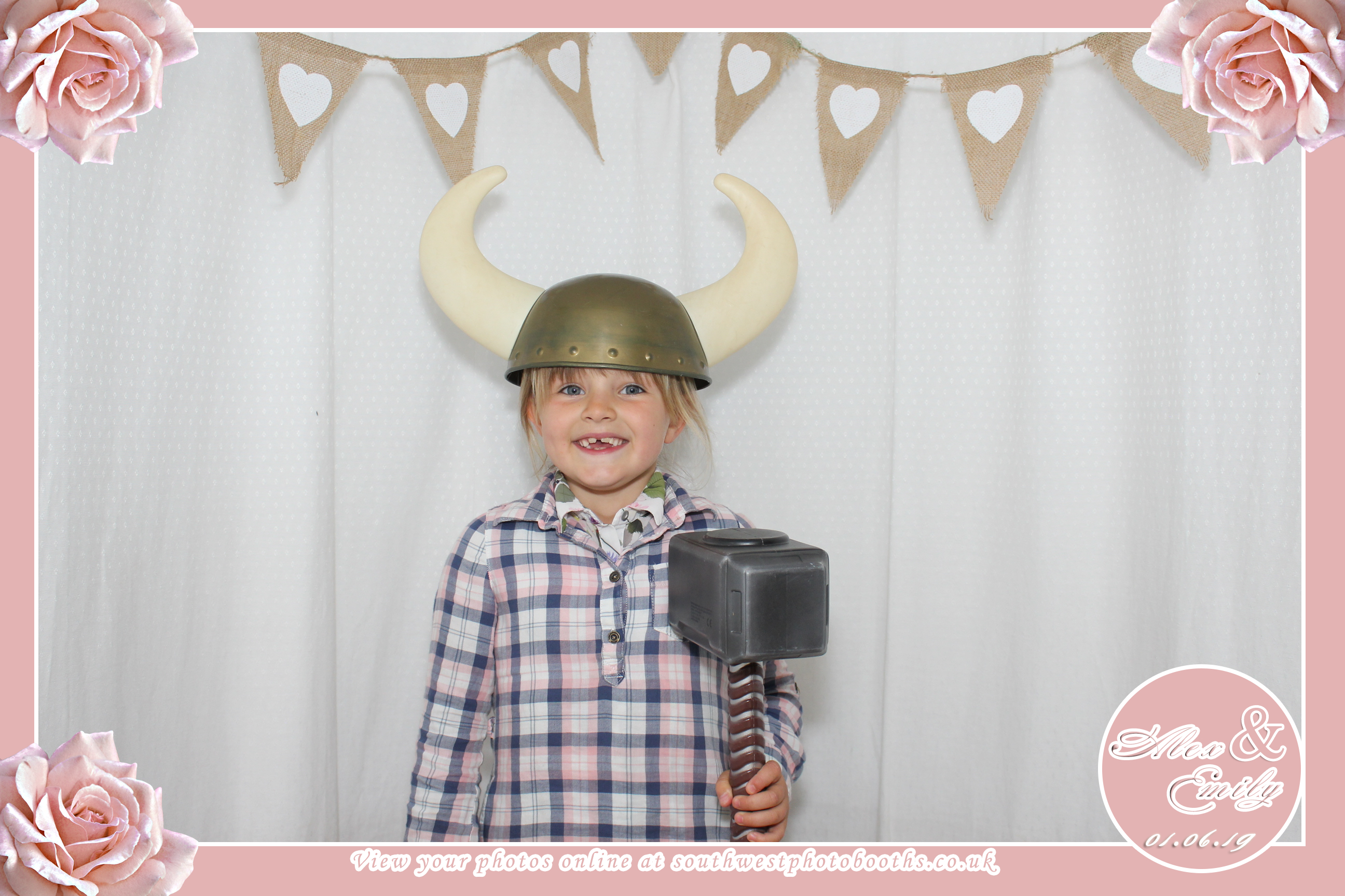 Alex and Emily | View more photos from the event at gallery.southwestphotobooths.co.uk/u/SWPB/Alex-and-Emily
