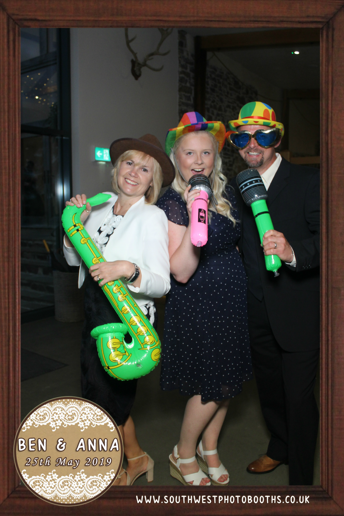 Ben and Anna | View more photos from the event at gallery.southwestphotobooths.co.uk/u/SWPB/Ben-and-Anna