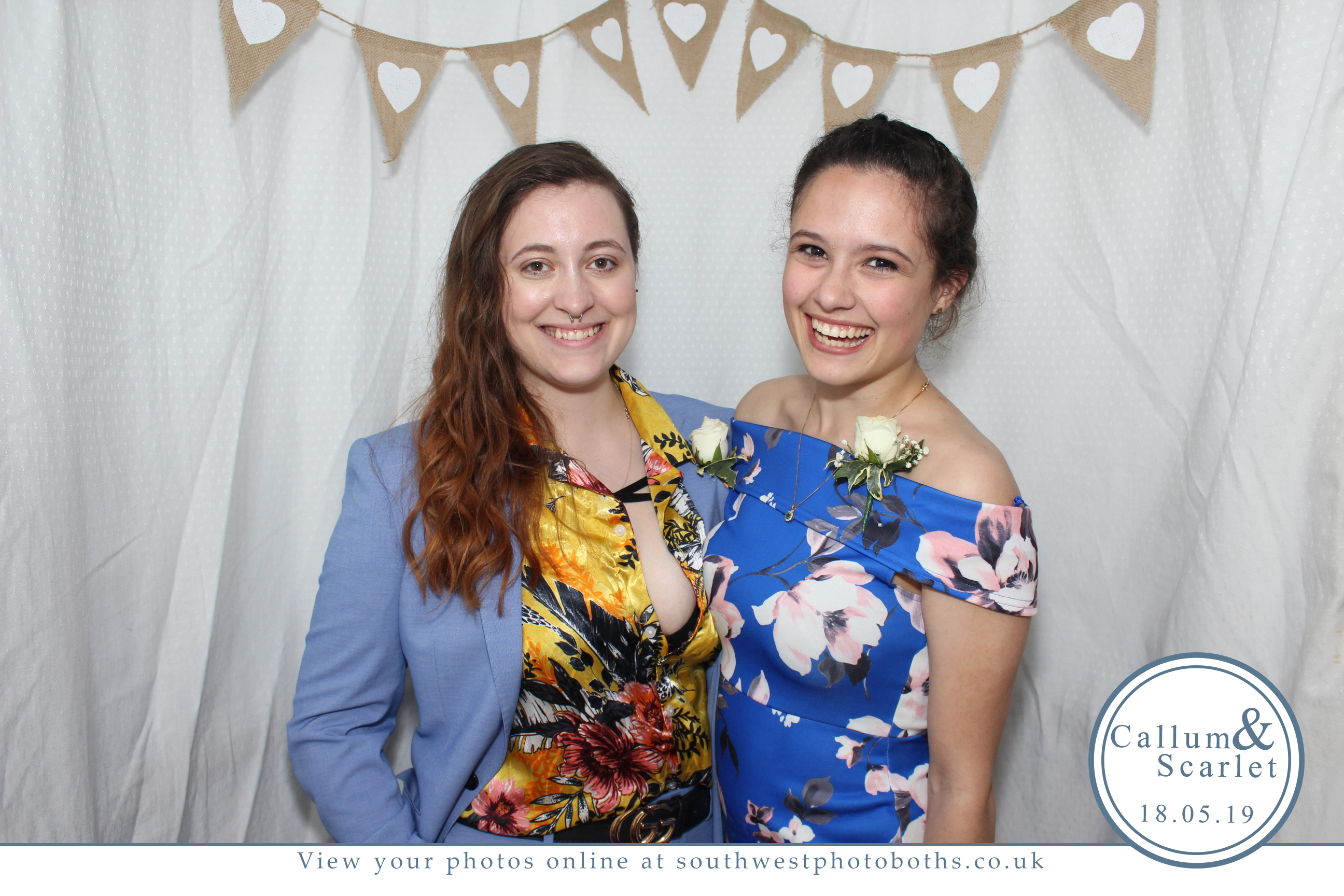 Callum and Scarlet | View more photos from the event at gallery.southwestphotobooths.co.uk/u/SWPB/Callum-and-Scarlet