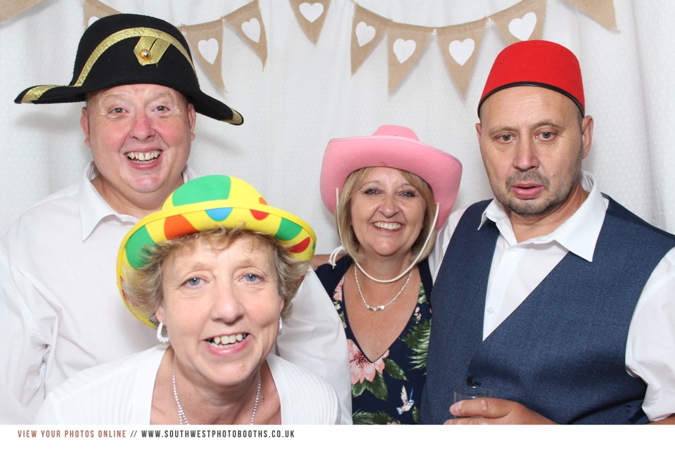 Emily and Terry | View more photos from the event at gallery.southwestphotobooths.co.uk/u/SWPB/Emily-and-Terry