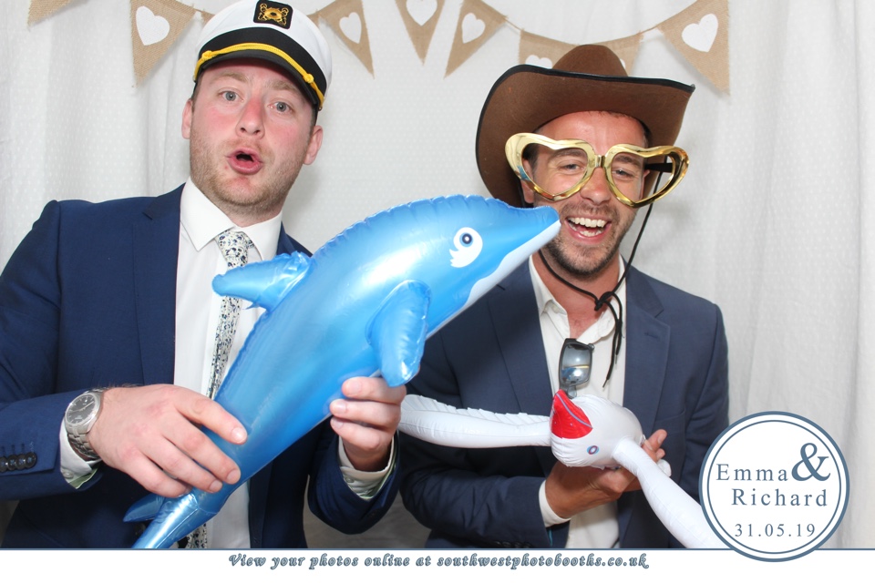 Emma and Richard | View more photos from the event at gallery.southwestphotobooths.co.uk/u/SWPB/Emma-and-Richard