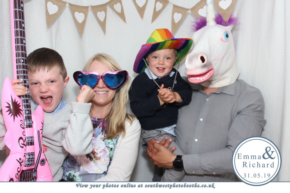Emma and Richard | View more photos from the event at gallery.southwestphotobooths.co.uk/u/SWPB/Emma-and-Richard