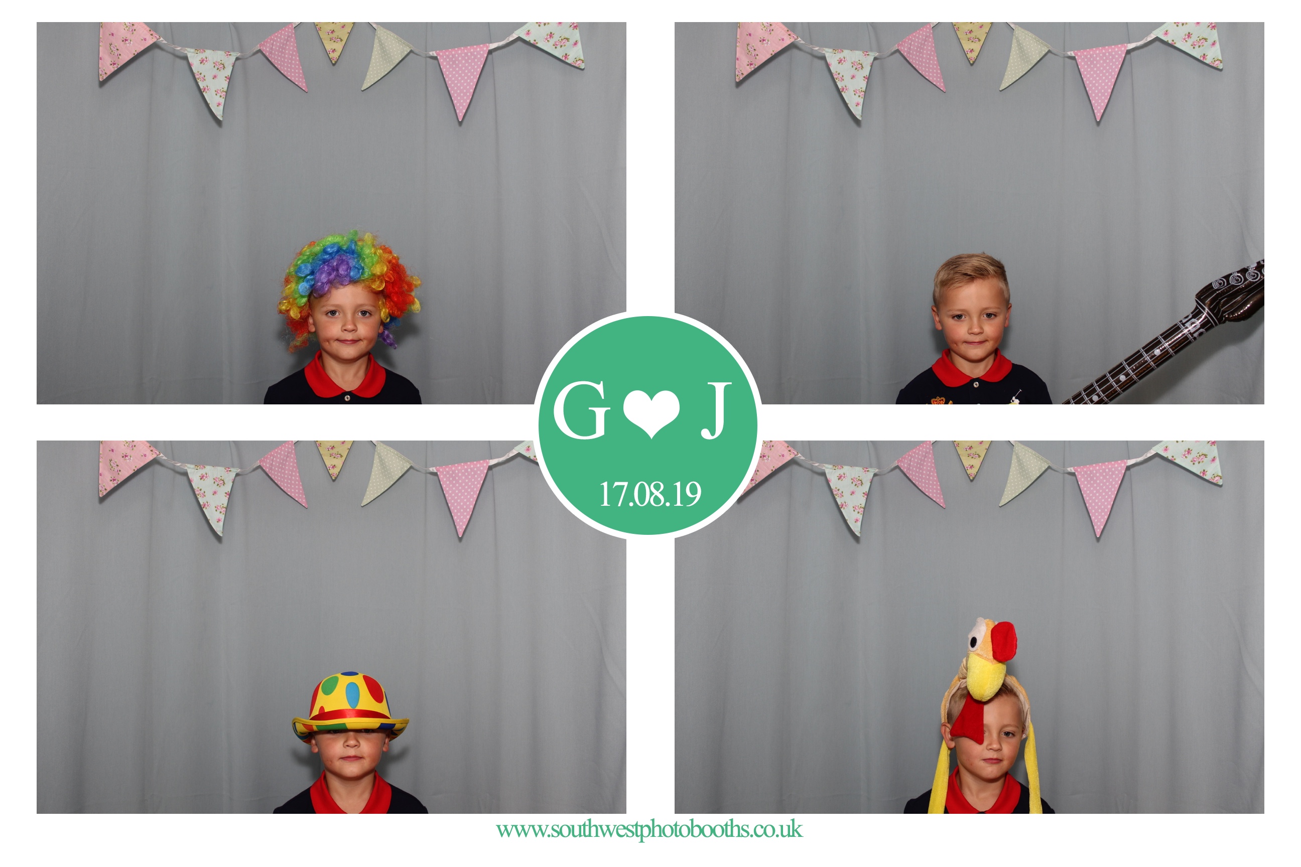 Greg and Jess | View more photos from the event at gallery.southwestphotobooths.co.uk/u/SWPB/Greg-and-Jess