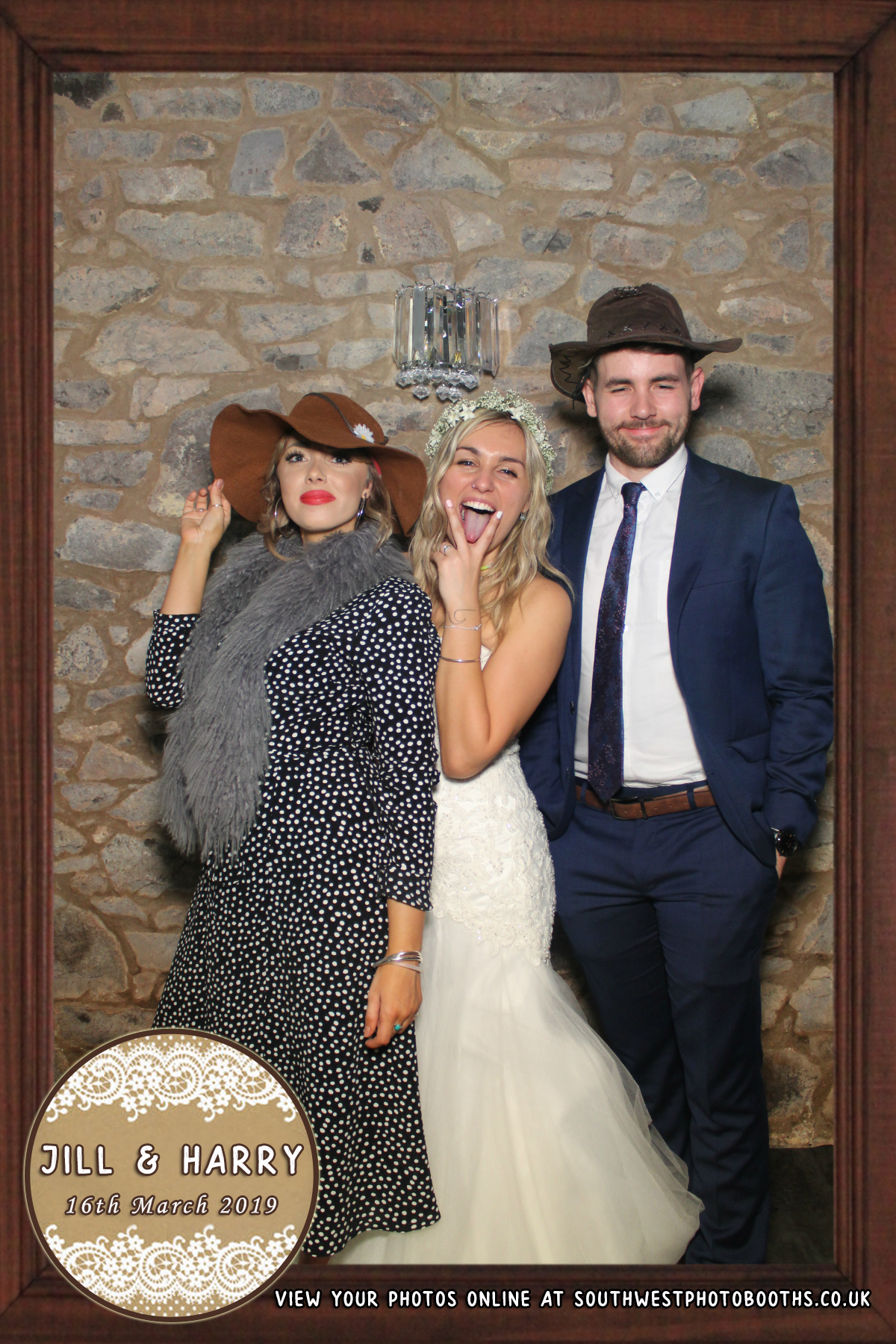 Jill and Harry | View more photos from the event at gallery.southwestphotobooths.co.uk/u/SWPB/Jill-and-Harry