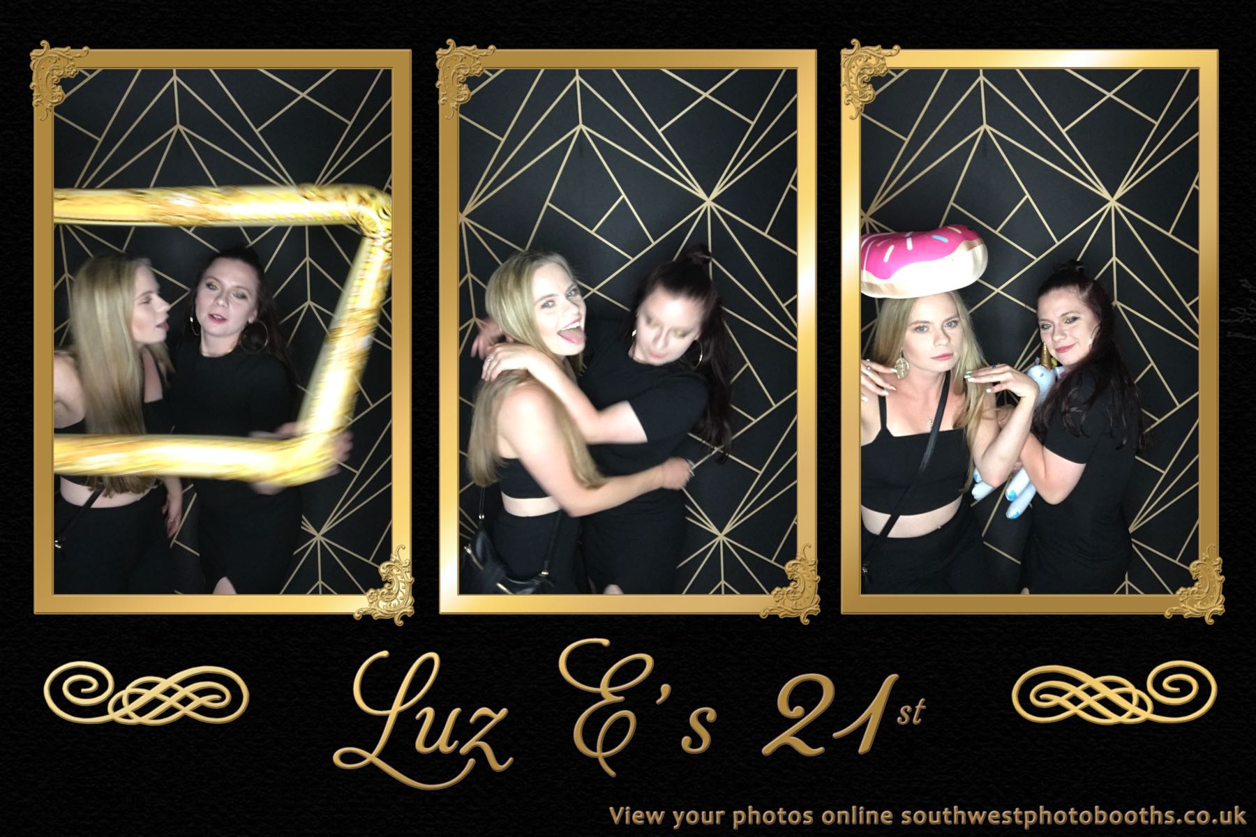 Luz E 21st Birthday  | View more photos from the event at gallery.southwestphotobooths.co.uk/u/SWPB/Luz-E-21st-Birthday