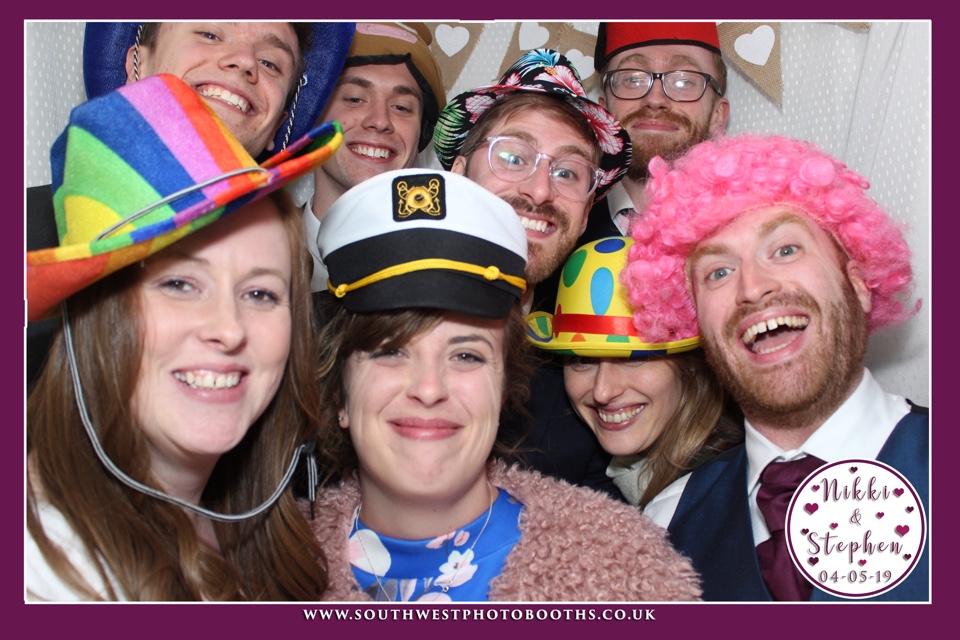 Nikki and Stephen | View more photos from the event at gallery.southwestphotobooths.co.uk/u/SWPB/Nikki-and-Stephen