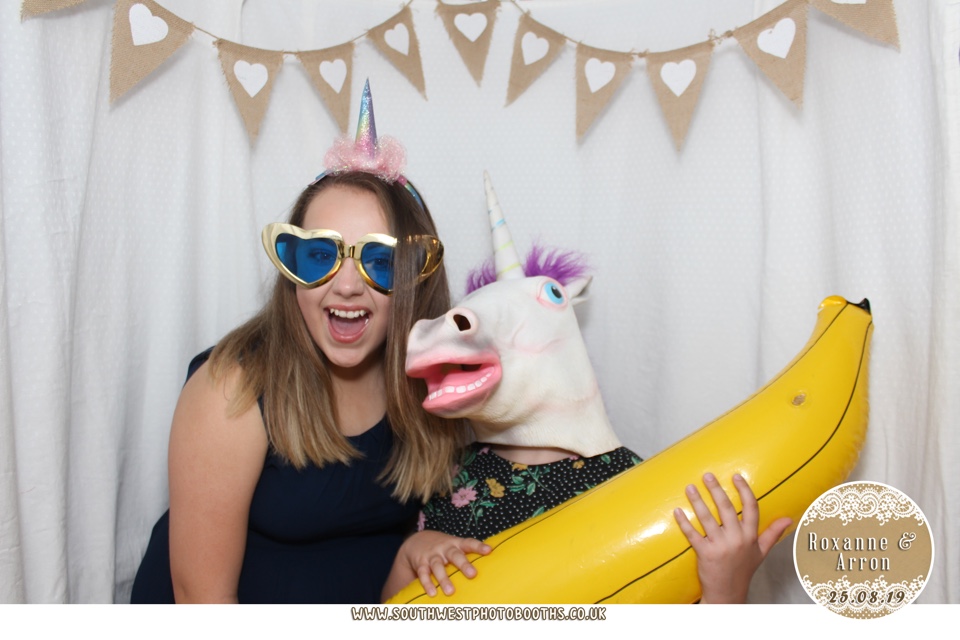Roxanne and Arron | View more photos from the event at gallery.southwestphotobooths.co.uk/u/SWPB/Roxanne-and-Arron