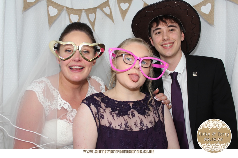 Vicky and Terry  | View more photos from the event at gallery.southwestphotobooths.co.uk/u/SWPB/Vicky-and-Terry