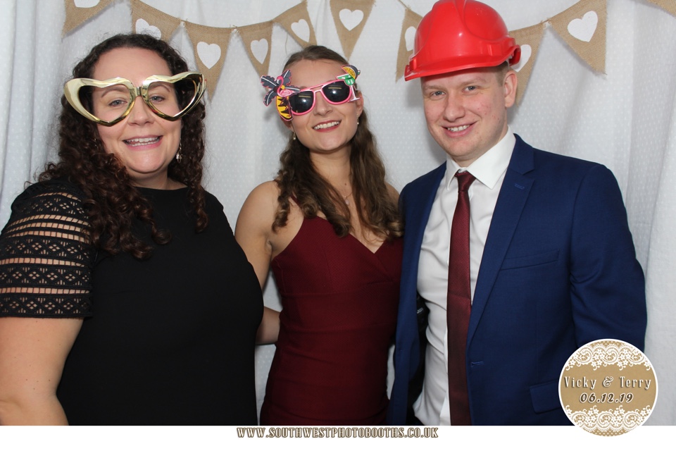 Vicky and Terry  | View more photos from the event at gallery.southwestphotobooths.co.uk/u/SWPB/Vicky-and-Terry