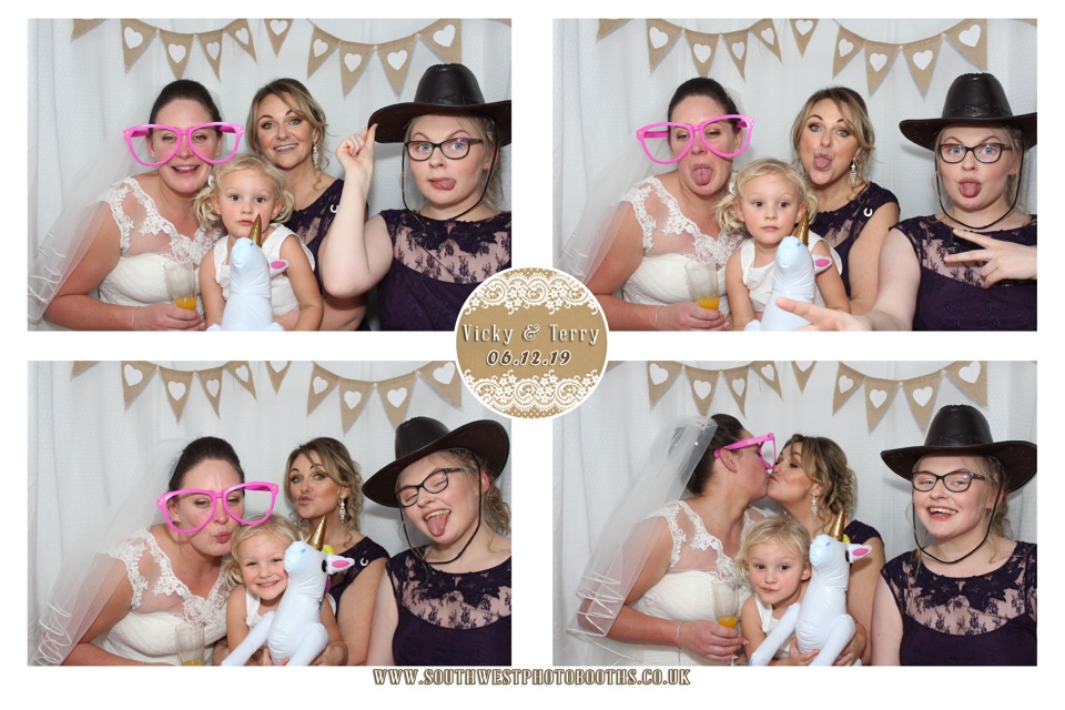 Vicky and Terry  | View more photos from the event at gallery.southwestphotobooths.co.uk/u/SWPB/Vicky-and-Terry
