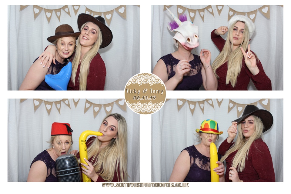 Vicky and Terry  | View more photos from the event at gallery.southwestphotobooths.co.uk/u/SWPB/Vicky-and-Terry