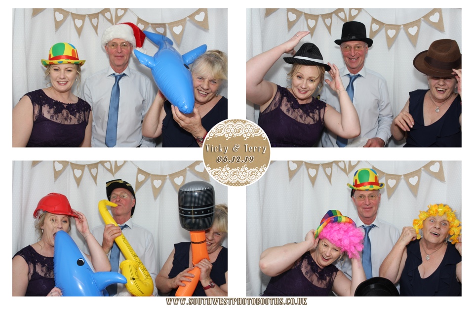 Vicky and Terry  | View more photos from the event at gallery.southwestphotobooths.co.uk/u/SWPB/Vicky-and-Terry