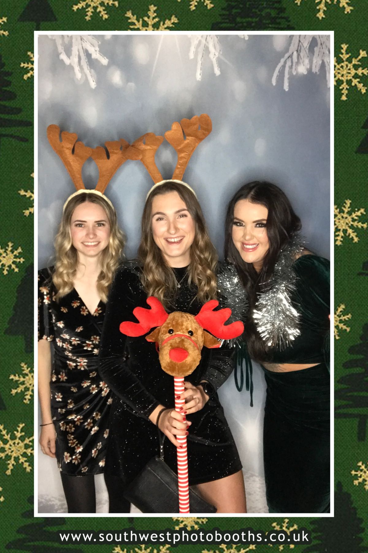 Bishop Fleming Christmas Party | View more photos from the event at gallery.southwestphotobooths.co.uk/u/SWPB/Bishop-Fleming-Christmas-Party