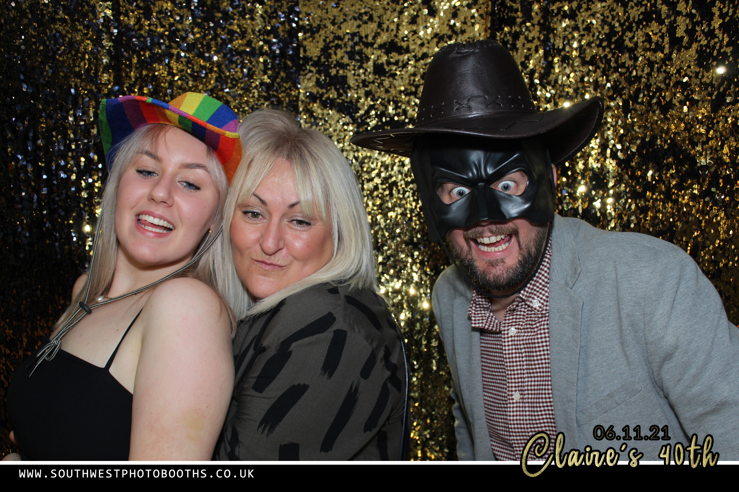 Claires 40th Birthday Party | View more photos from the event at gallery.southwestphotobooths.co.uk/u/SWPB/Claires-40th-Birthday-Party
