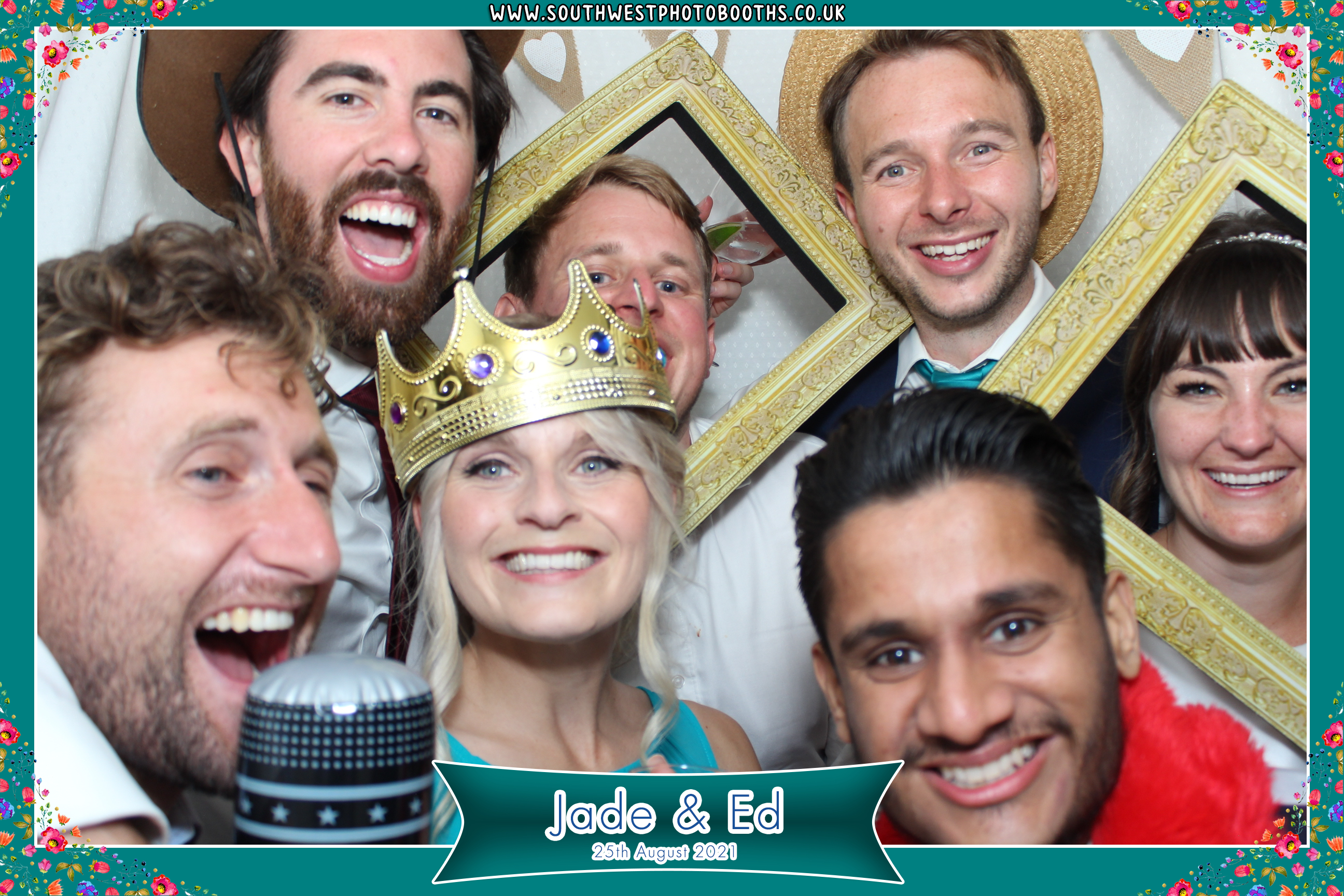 Jade and Ed | View more photos from the event at gallery.southwestphotobooths.co.uk/u/SWPB/Jade-and-Ed