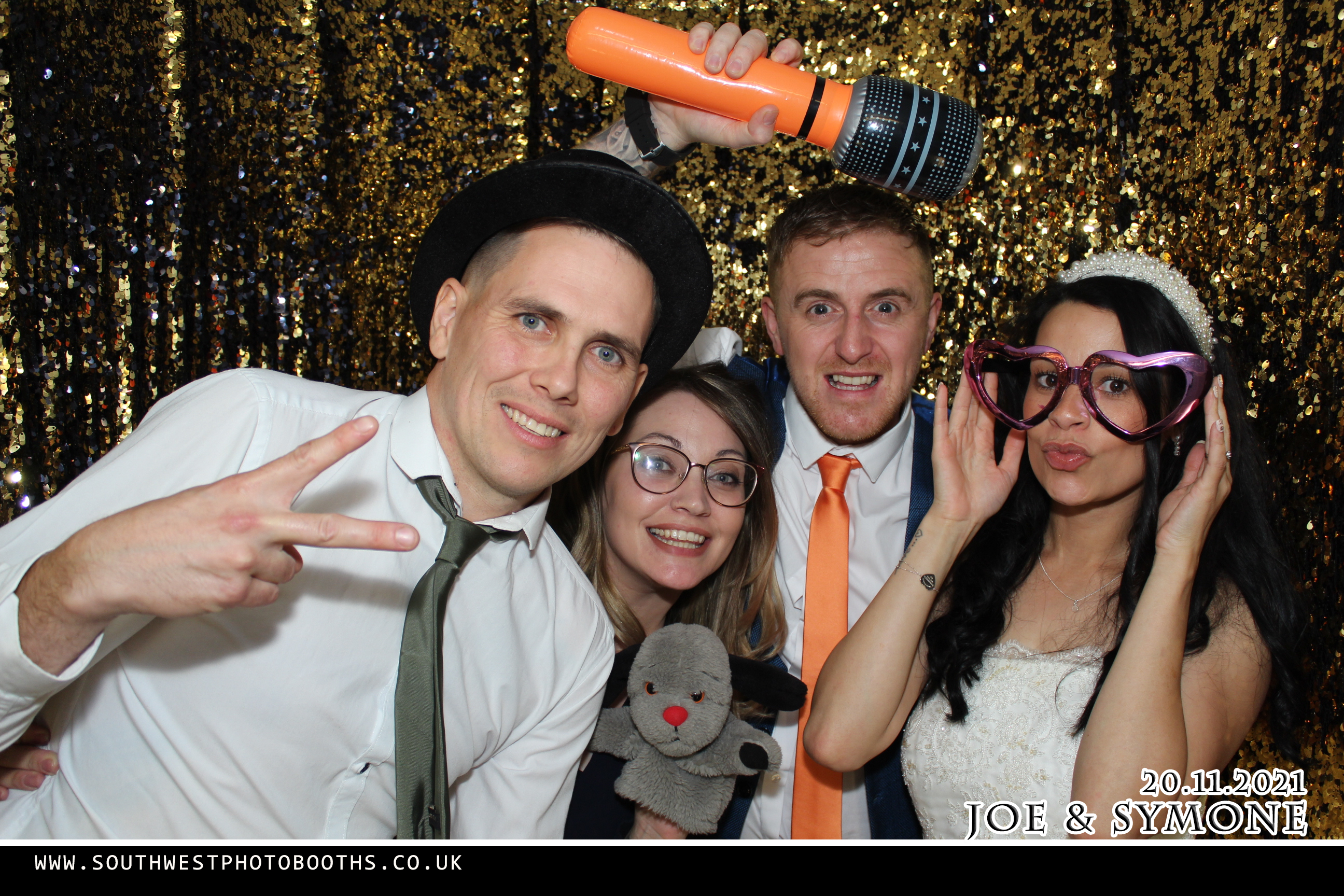 Joe and Symone | View more photos from the event at gallery.southwestphotobooths.co.uk/u/SWPB/Joe-and-Symone