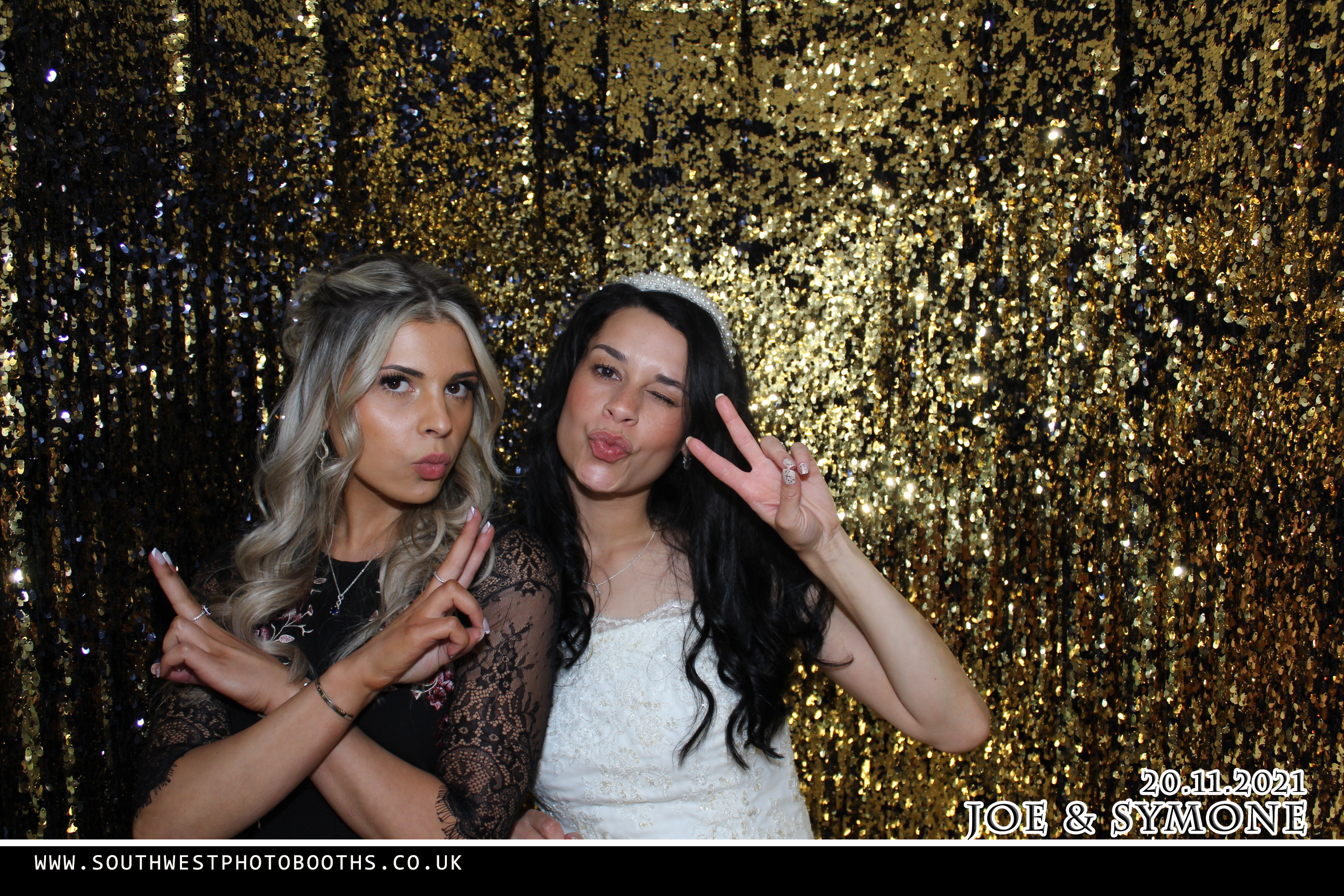 Joe and Symone | View more photos from the event at gallery.southwestphotobooths.co.uk/u/SWPB/Joe-and-Symone
