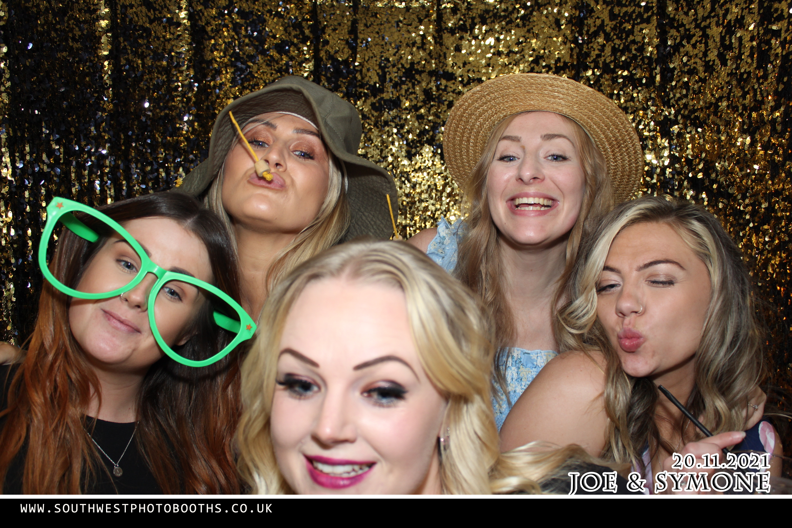 Joe and Symone | View more photos from the event at gallery.southwestphotobooths.co.uk/u/SWPB/Joe-and-Symone