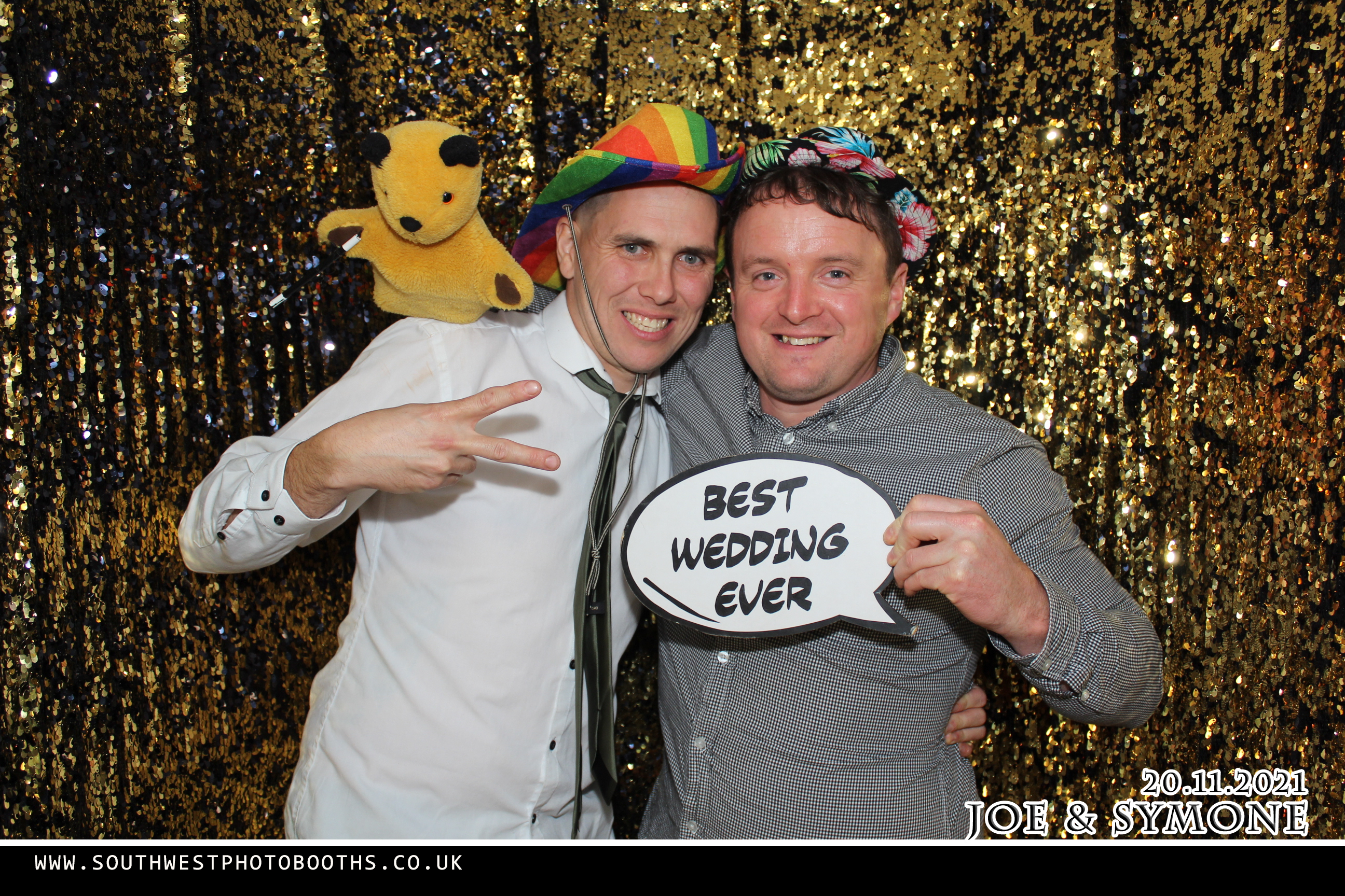 Joe and Symone | View more photos from the event at gallery.southwestphotobooths.co.uk/u/SWPB/Joe-and-Symone