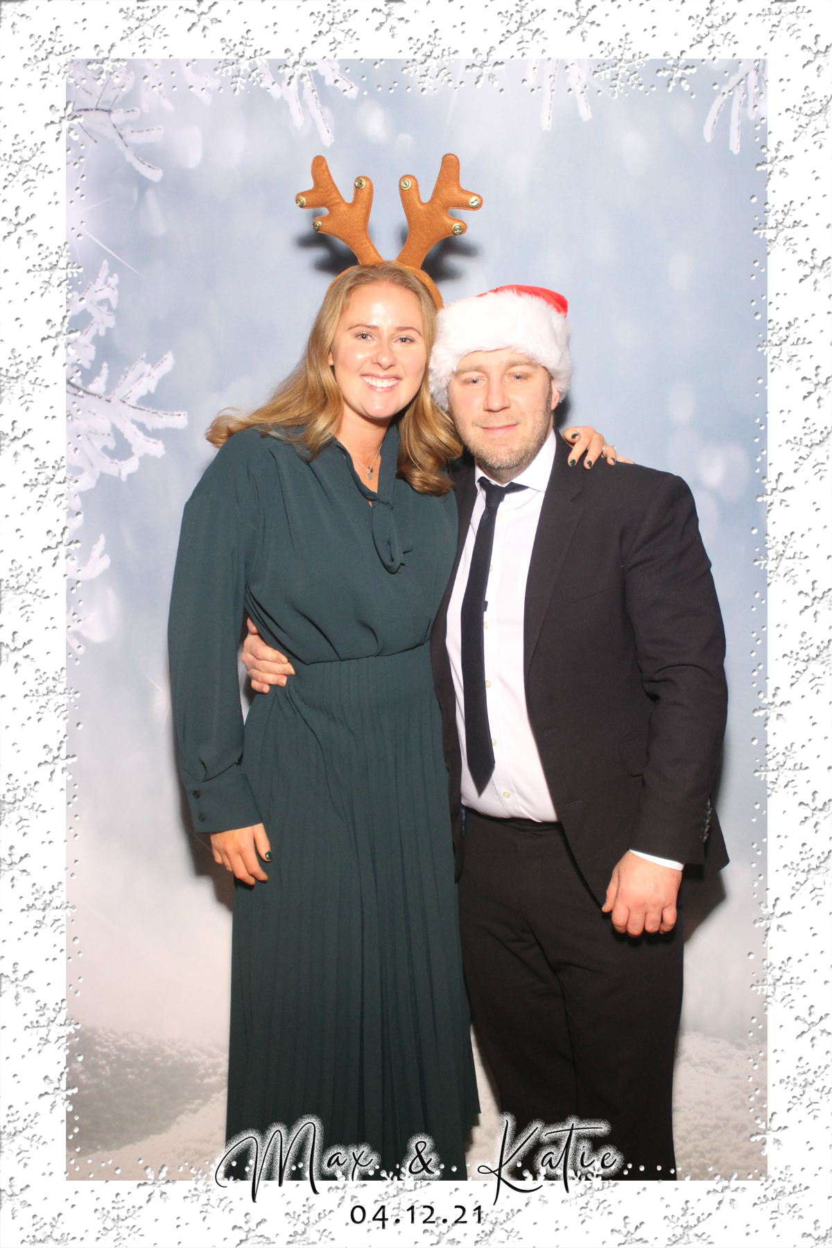 Max and Katie | View more photos from the event at gallery.southwestphotobooths.co.uk/u/SWPB/Max-and-Katie